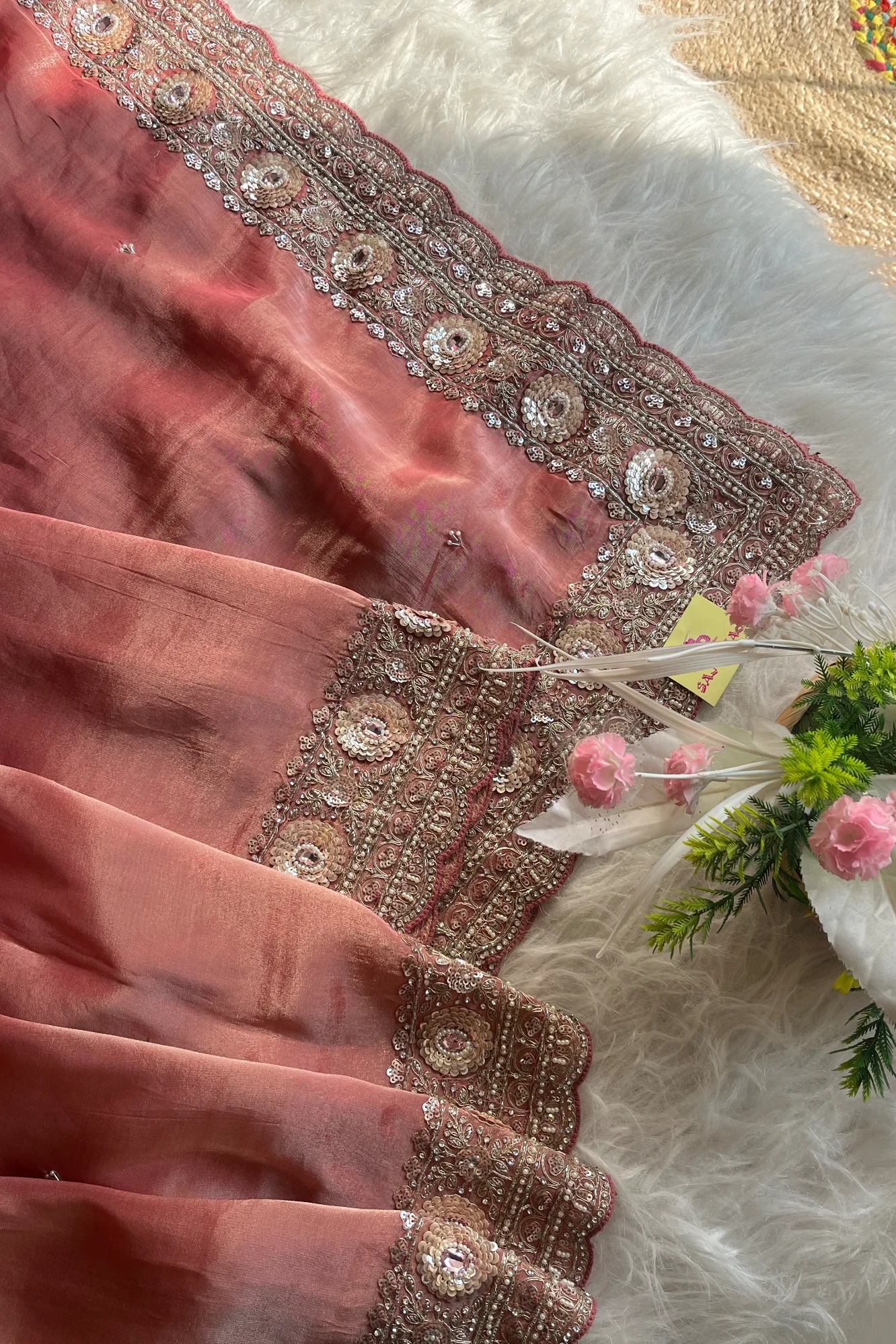 Peachy pink  Banarasi Saree with Intricate Work 5662 03