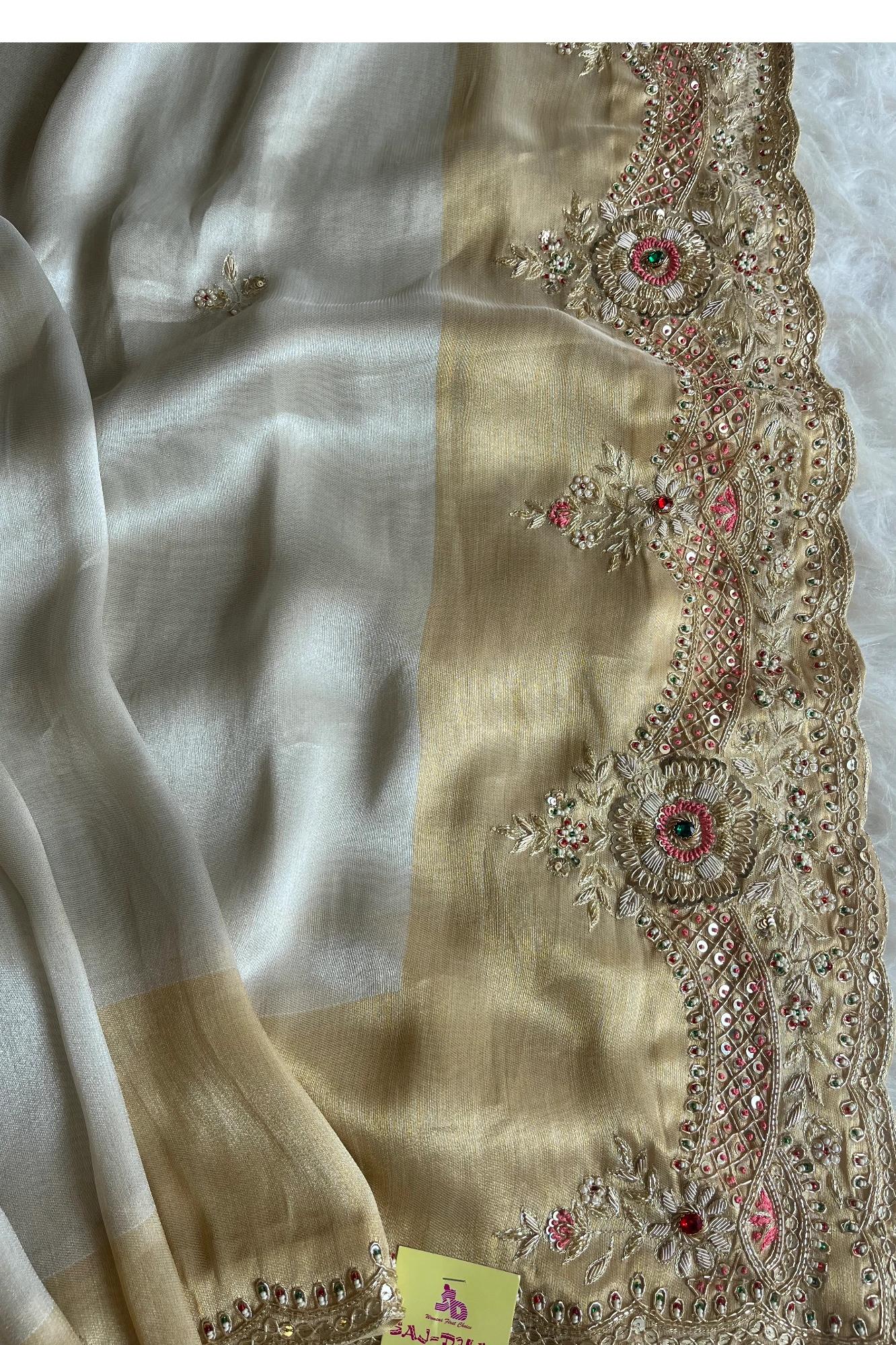 Gold Ivory Zardosi Kanchi Saree 5650 10