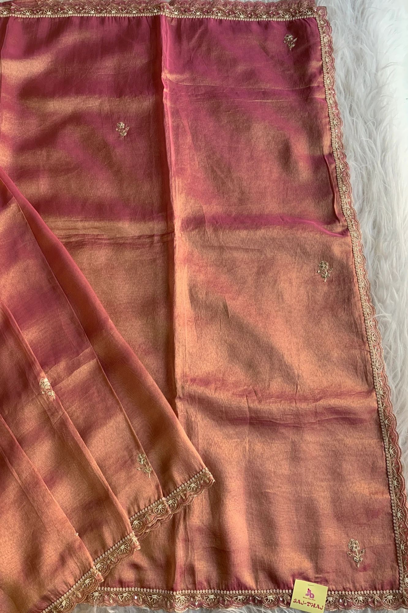 Onion Pink Aari Embellished Tissue Saree 5764 19