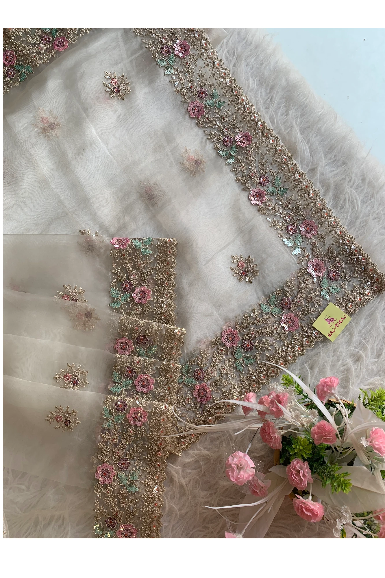 Off White Glass Organza Saree 5777 05