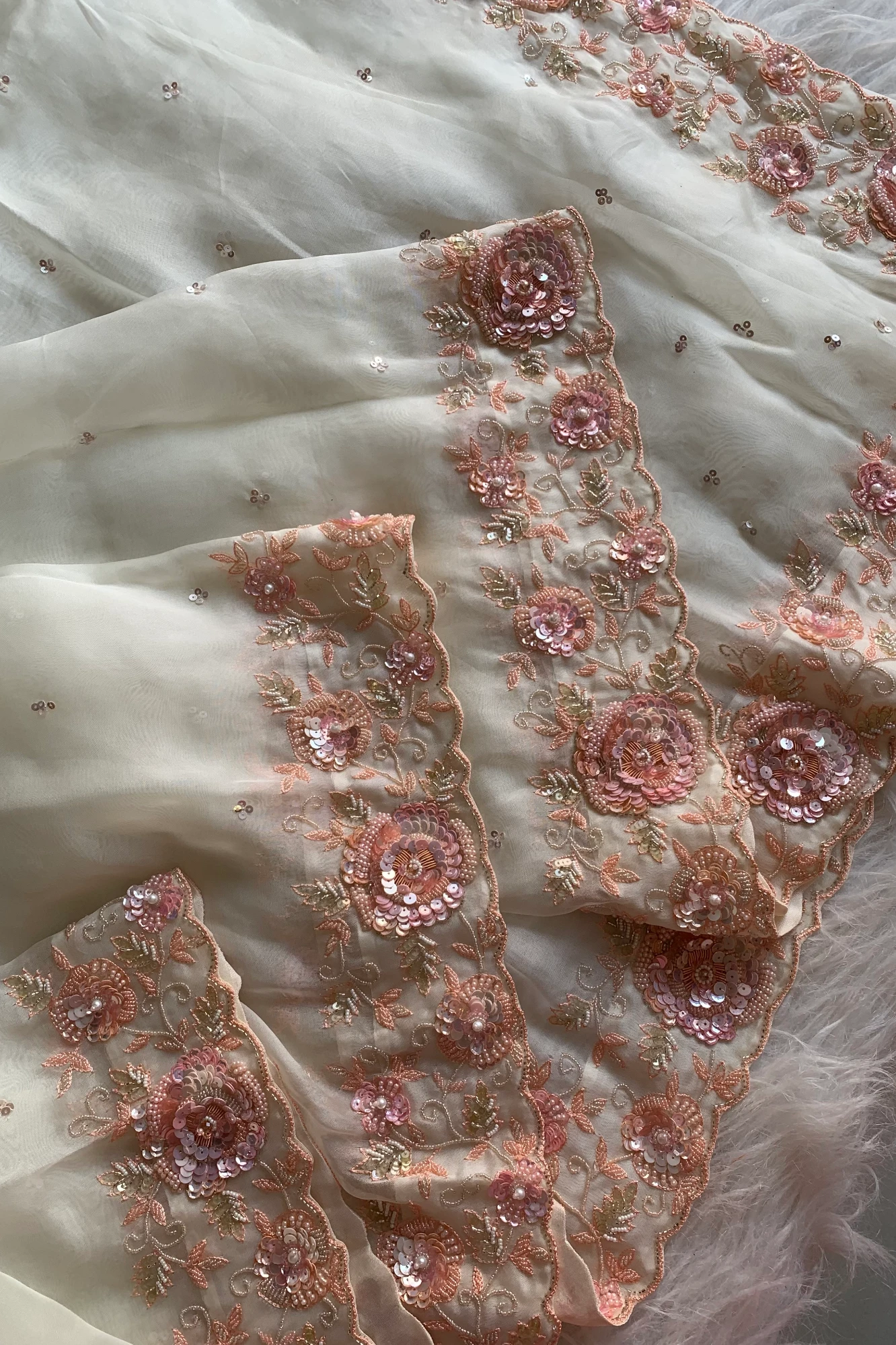 Ivory 3D Pure Silk Organza Saree 5850 08
