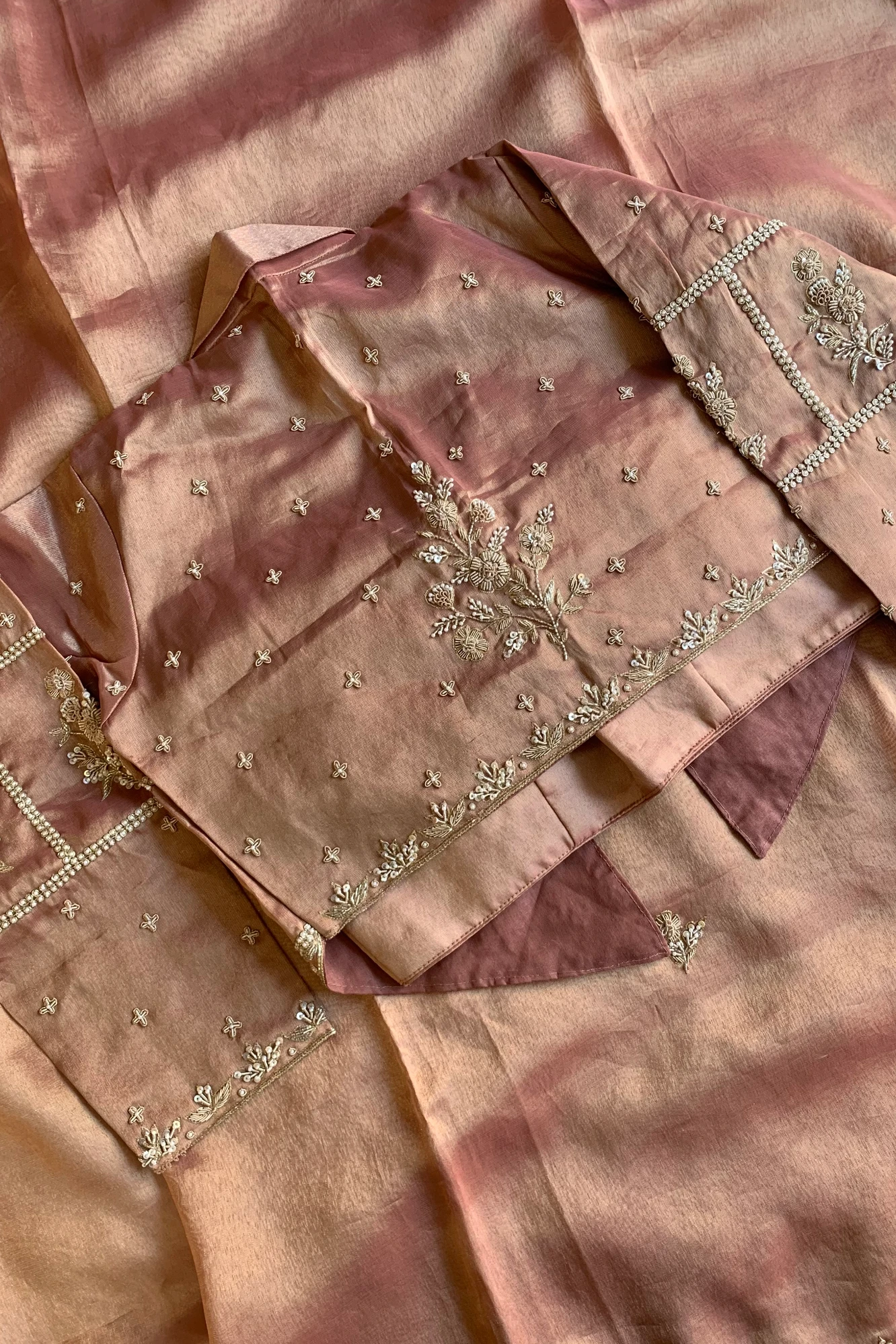 Brick Embellished Tissue Saree 5764 17