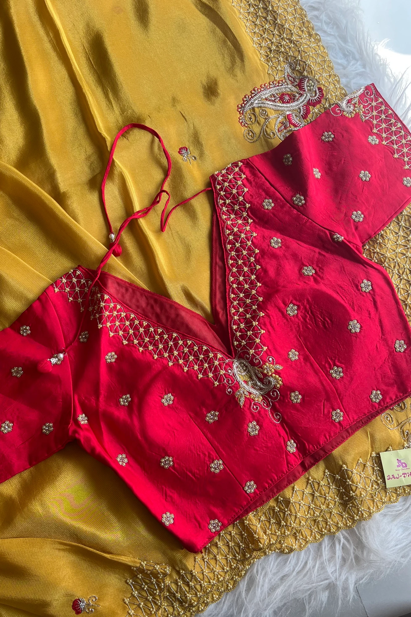 Mustard Saree with Embroidered Border 5142 06