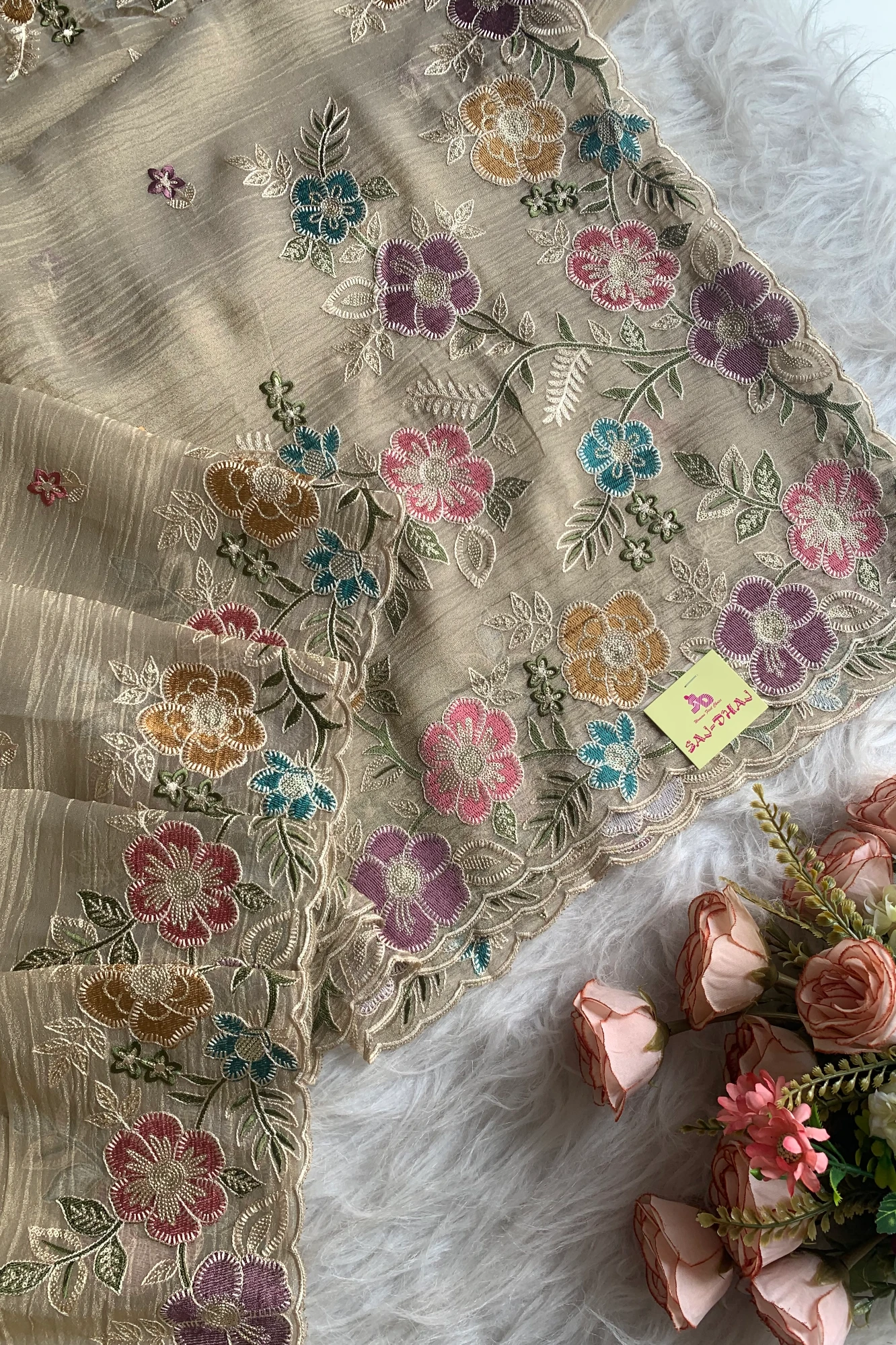 Cream Crush Tissue Organza Floral Saree 5773 04