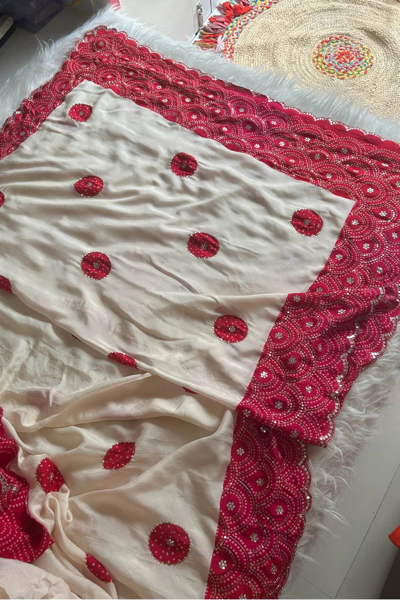 Ivory Bandhej Border Saree 5700 04