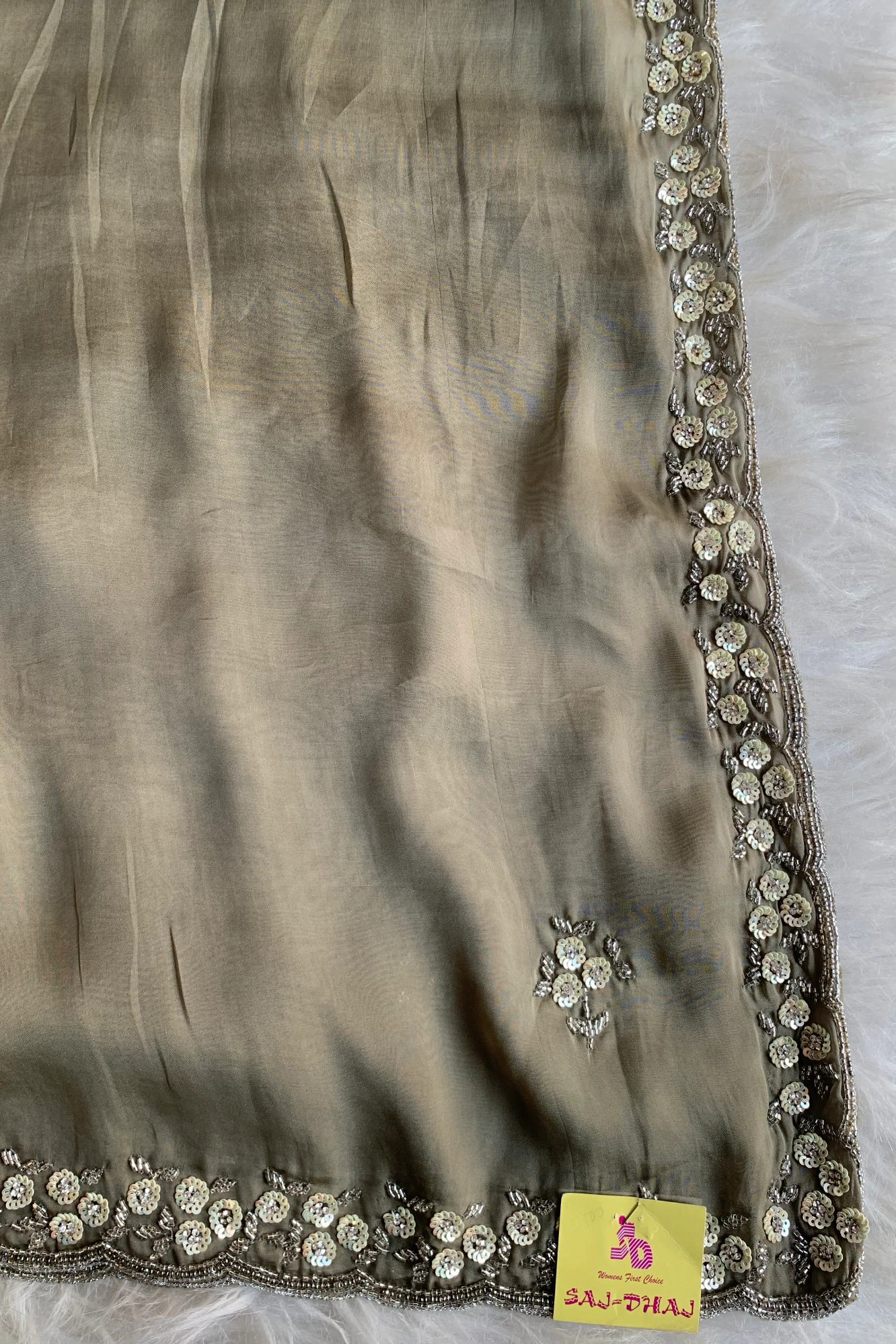 Olive Green Embellished Habutai Silk Saree 4721 01