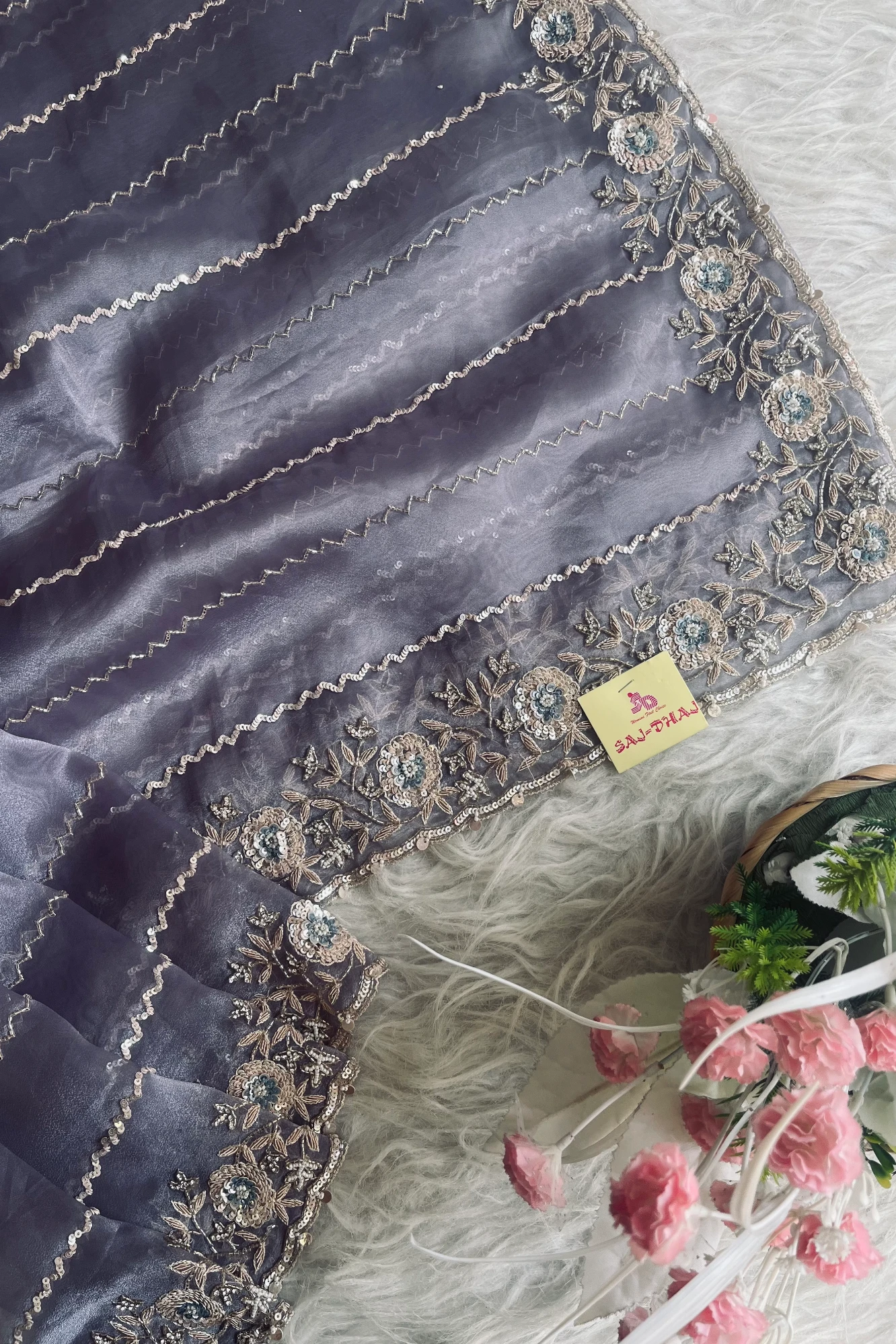 Glass Organza Jaal Work Saree 5534 05