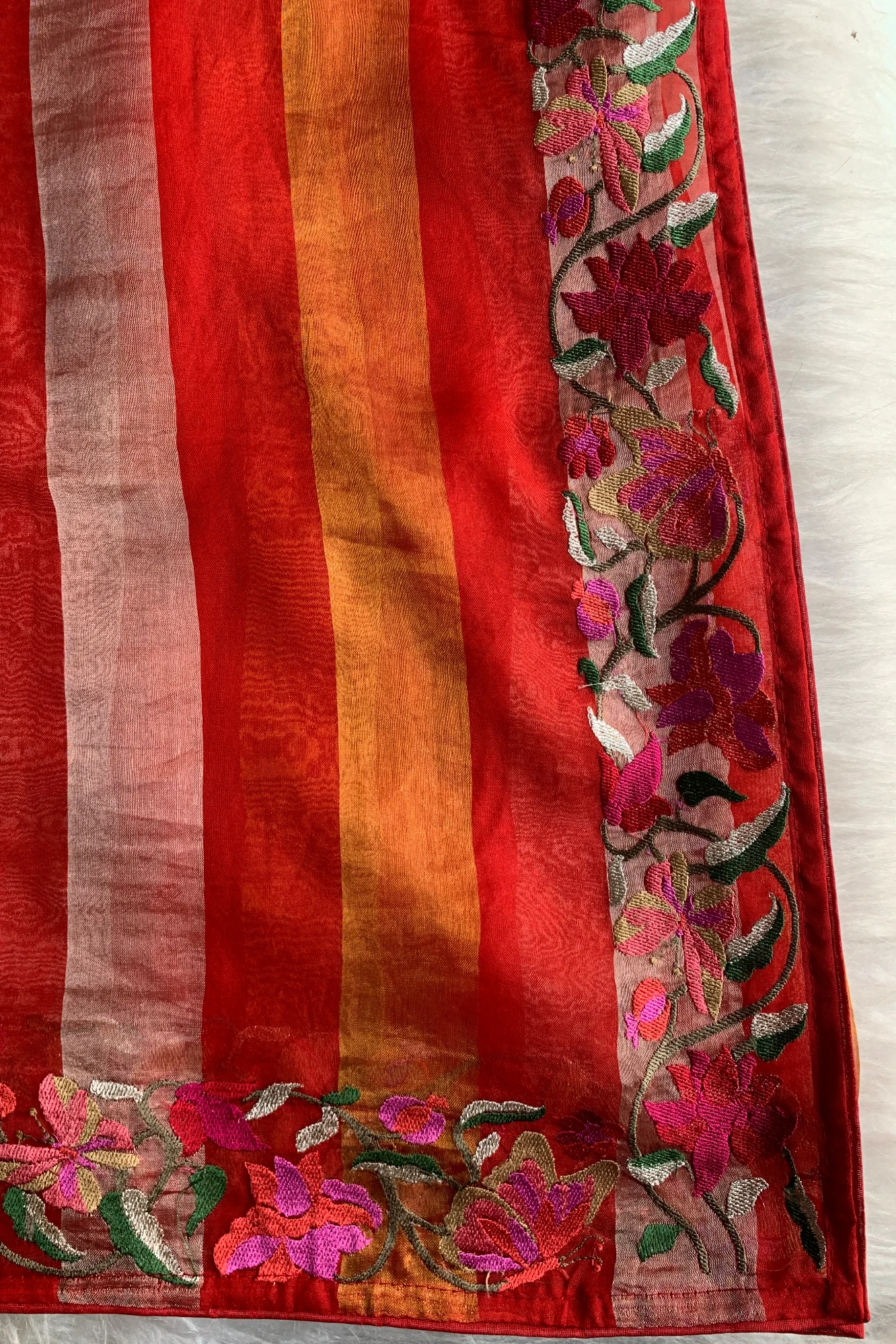 Red Pure Organza Saree with Resham Border 5844 14