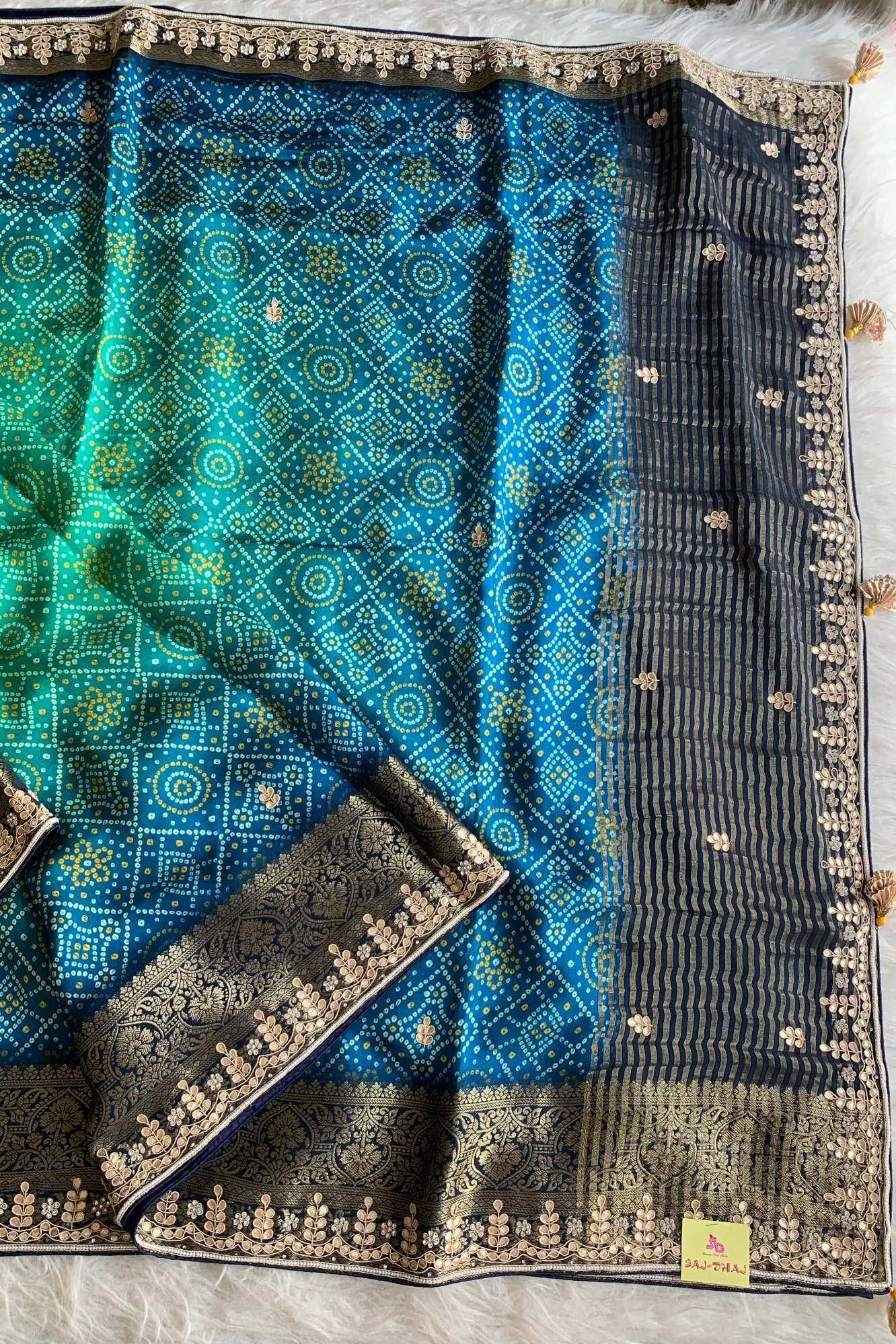 Peacock Shade Bandhej Russian Silk Saree 5364 09