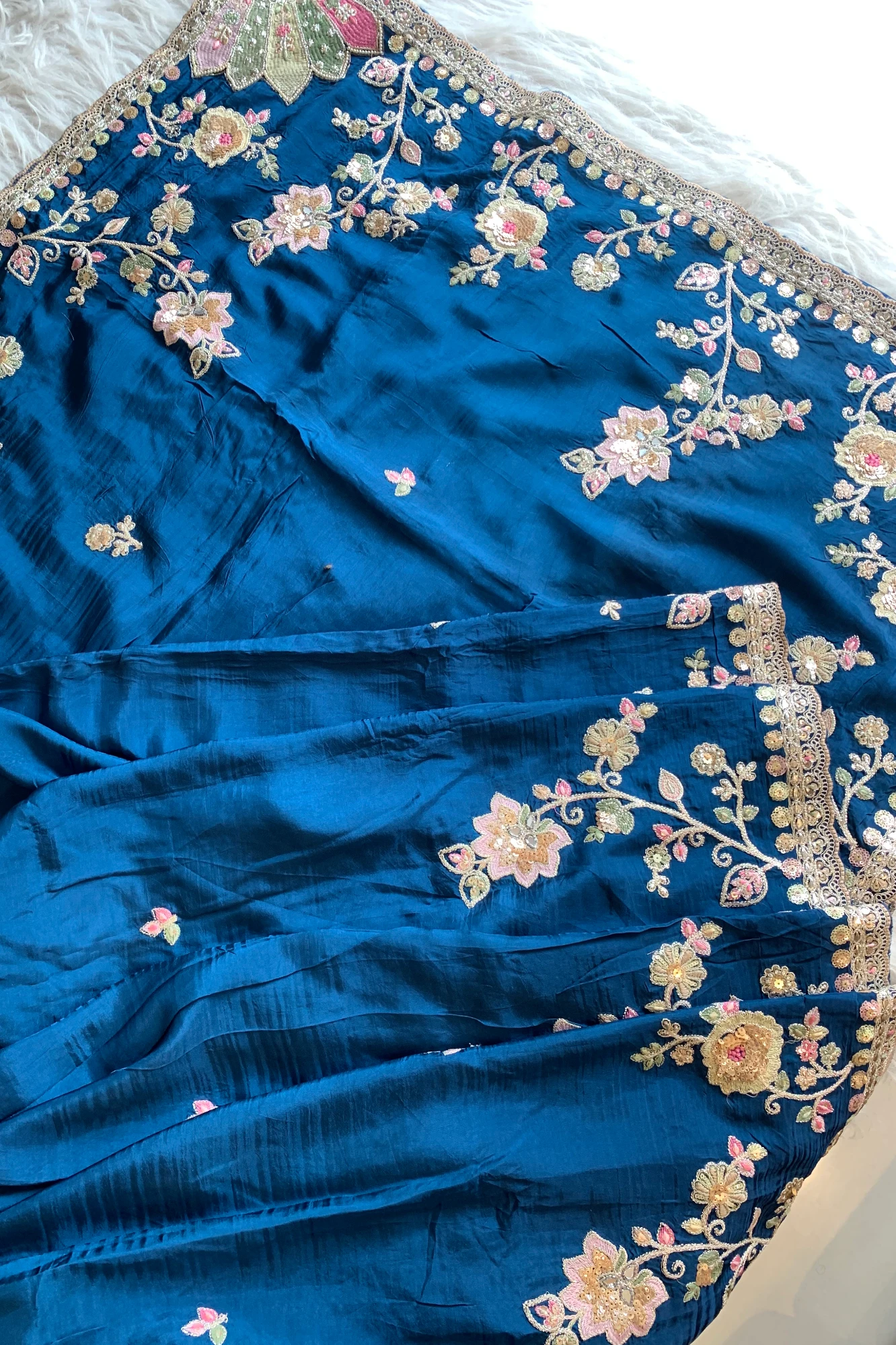 Peacock Blue Saree with Multicolour Embroidery 5786 01