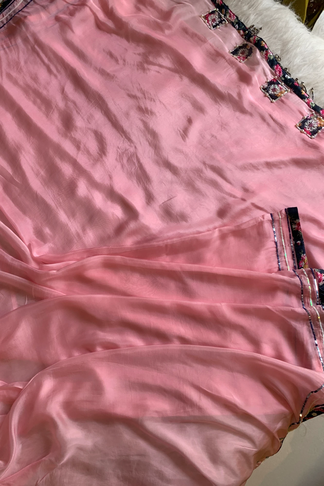 Baby Pink Floral Appliqué Habutai Silk Saree 5128 04
