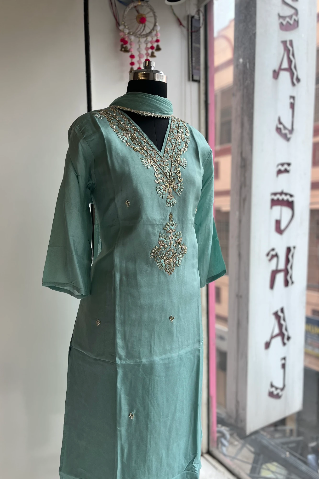 Teal Tissue Silk Kurti with Zardosi & Thread Work – Set with Pants & Dupatta 5427 02 (42)