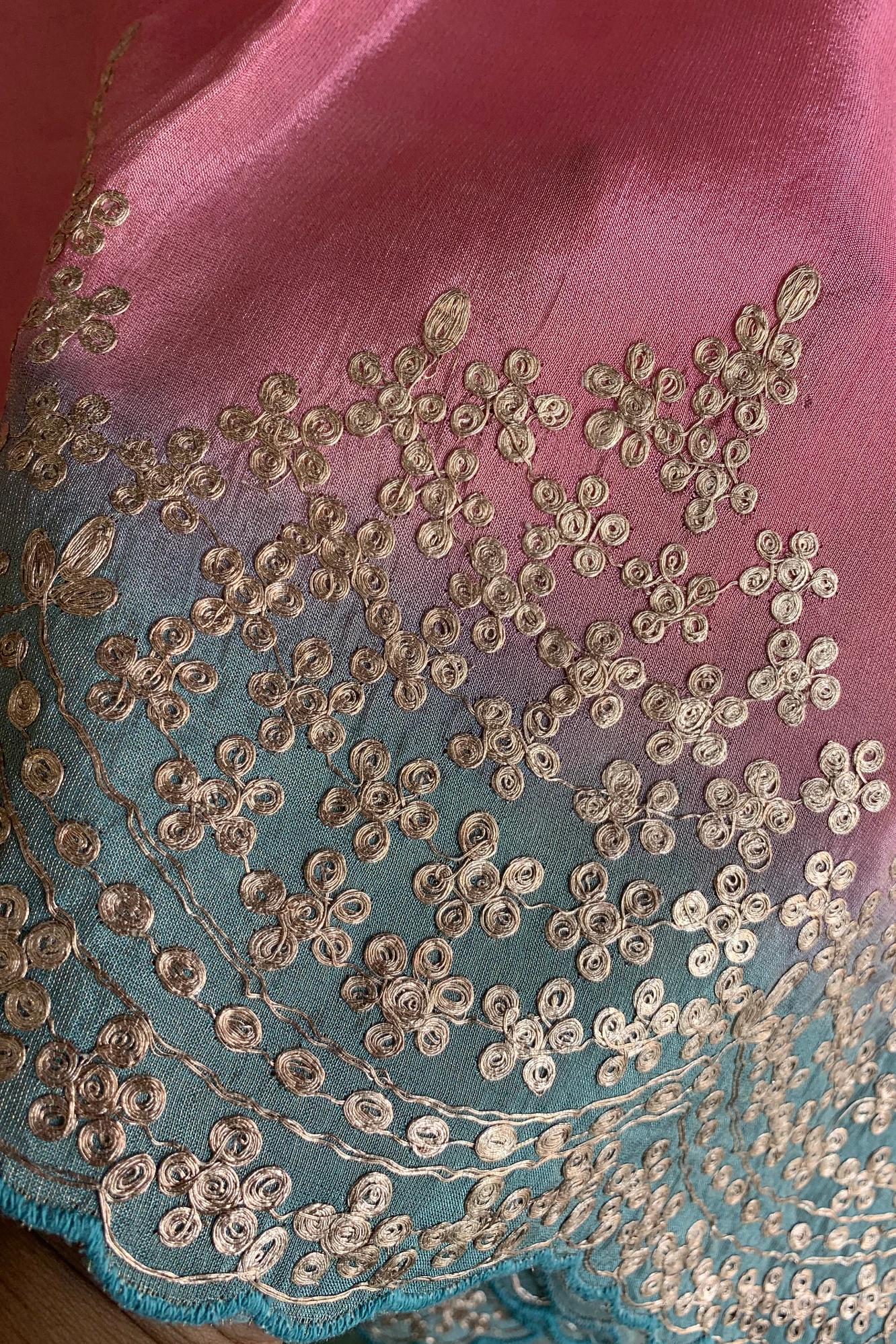 Shaded Pittan Tissue Saree 5700 13