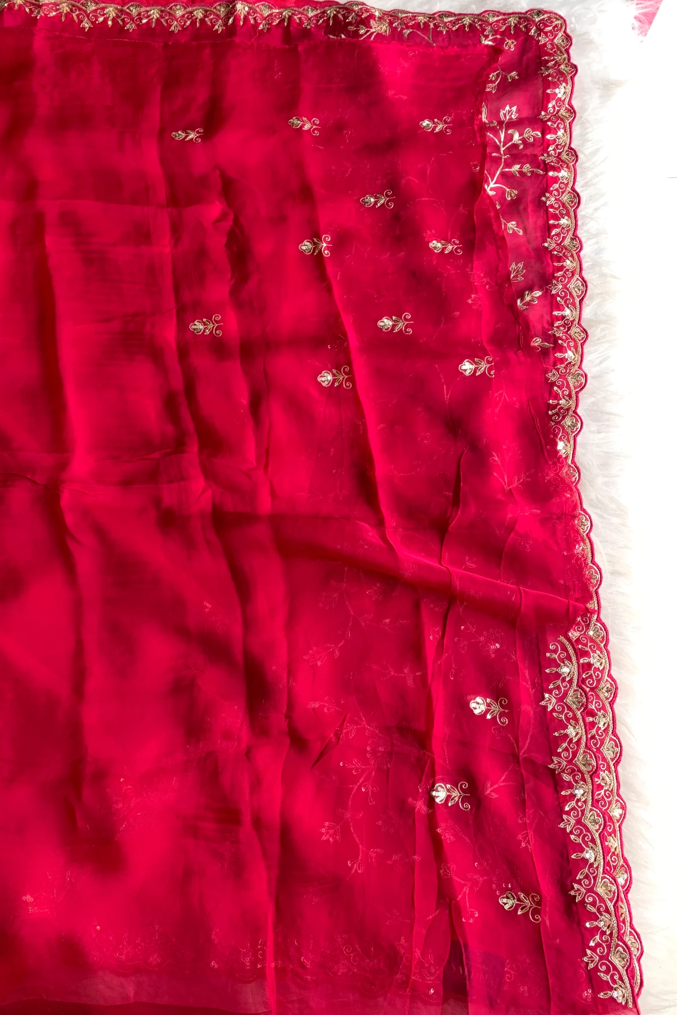 Pink Aari Lilly Silk Saree 5848 06