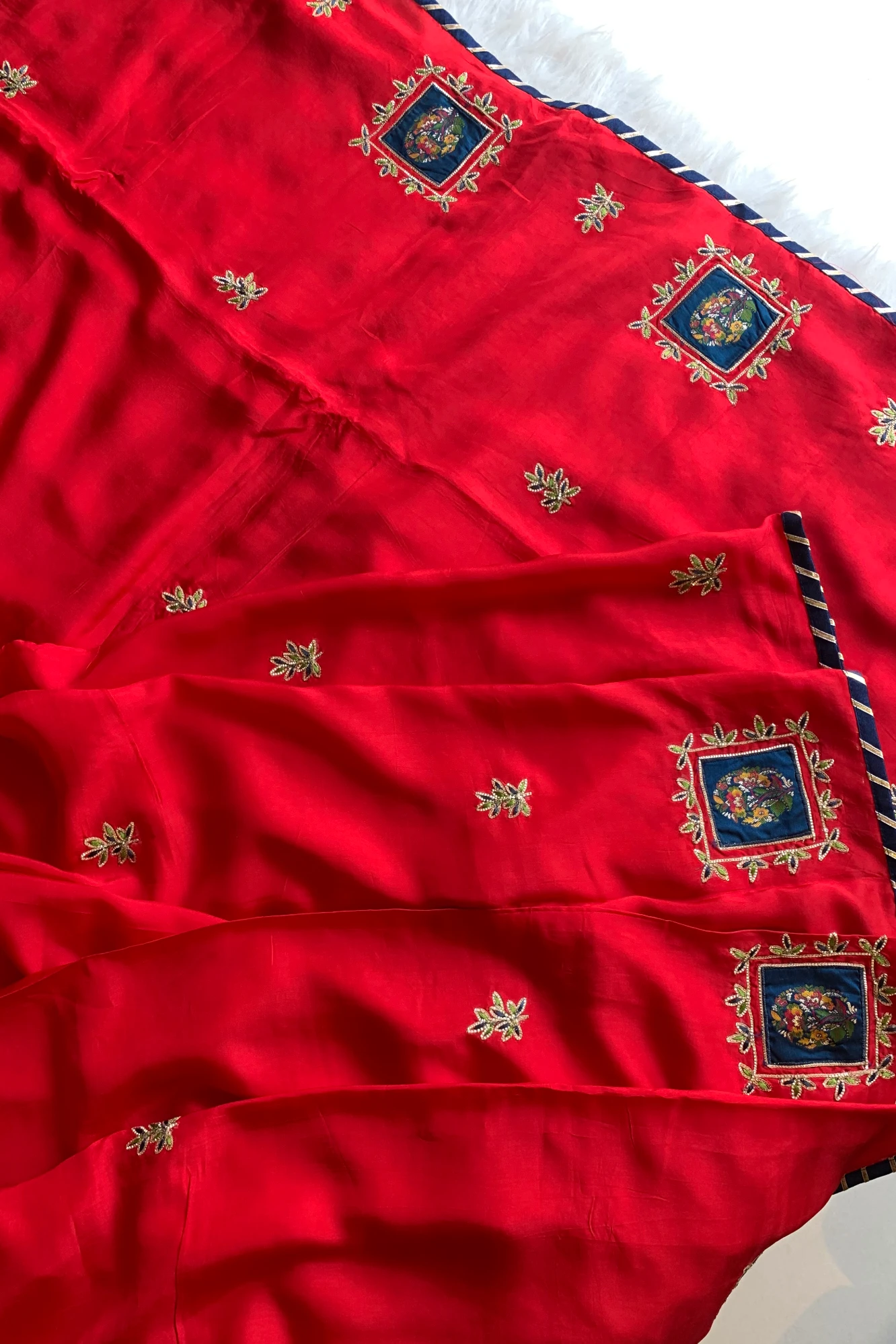 Red Appliqué Russian Silk Saree 4267 02