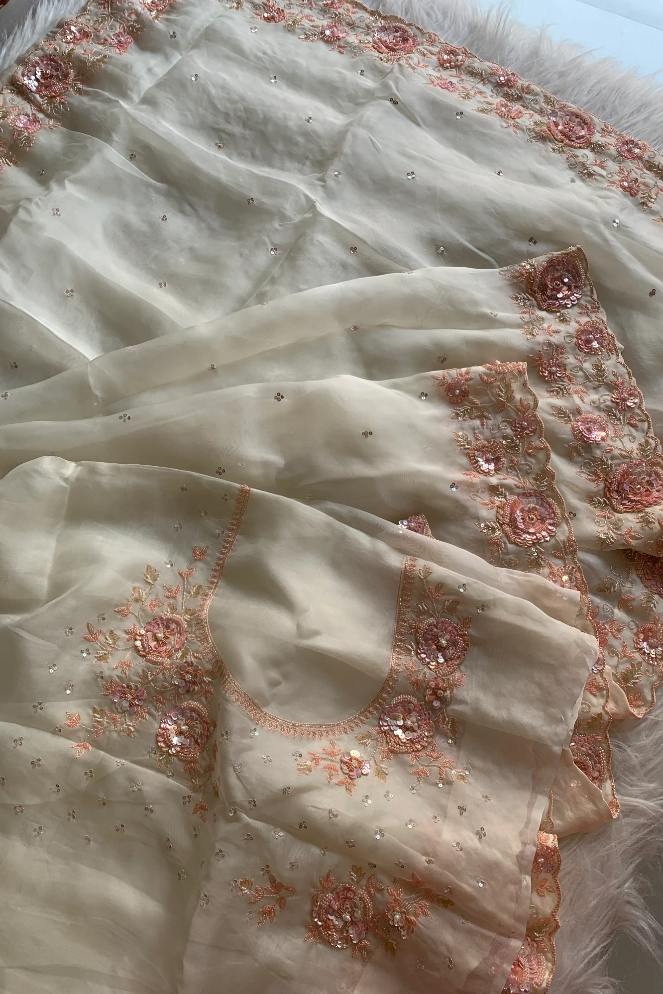 Ivory 3D Pure Silk Organza Saree 5850 08