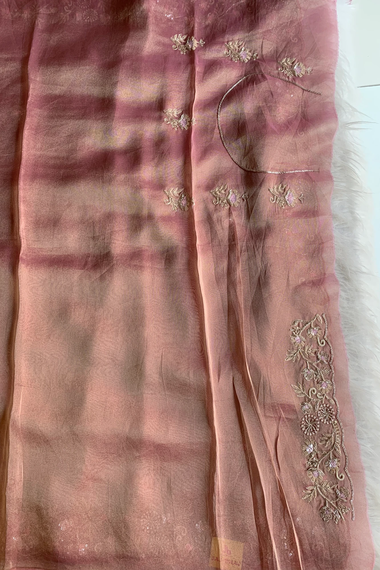 Onion Pink Embellished Tissue Saree 5664 05