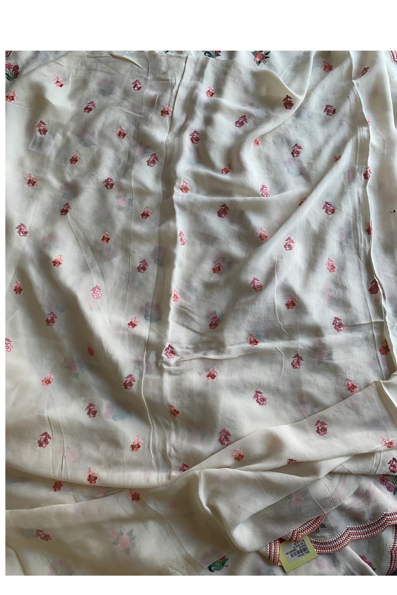 White Chinnon Georgette Saree 5529 07