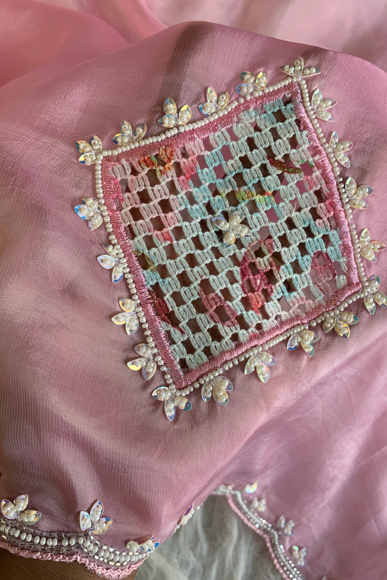 Baby Pink Crochet Designed Habutai Silk Saree 5367 01
