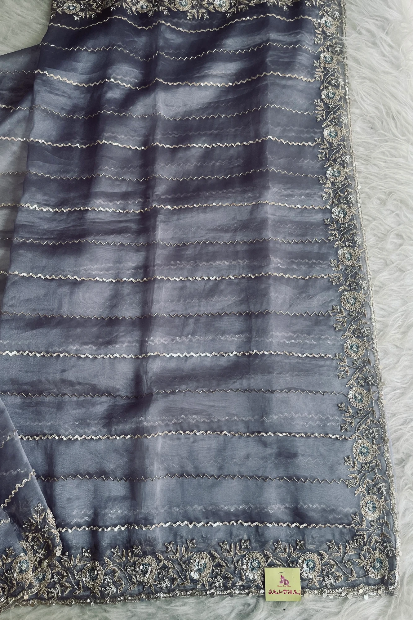 Glass Organza Jaal Work Saree 5534 05