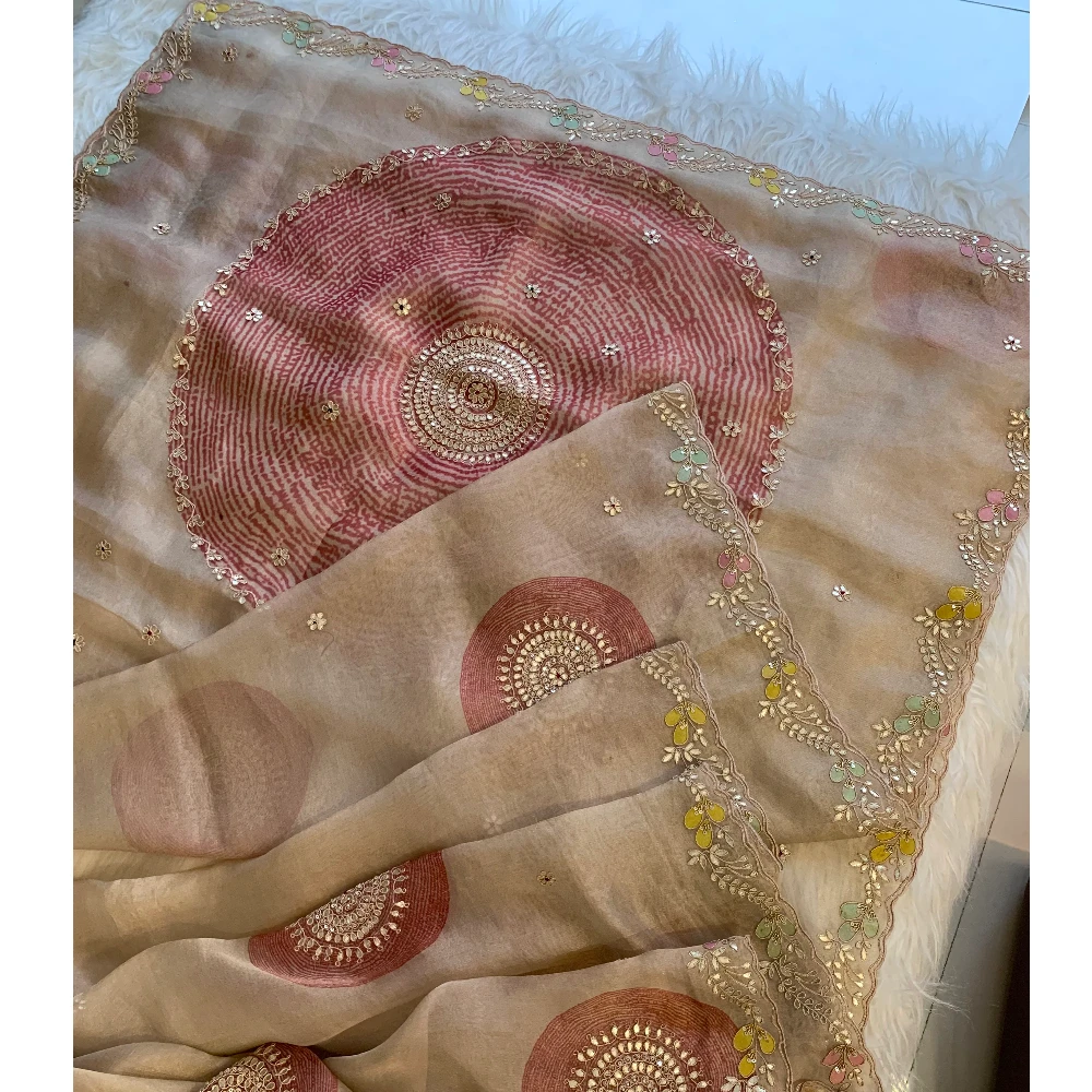 Gota Patti Organza Saree with Tie Dye Effect (beige+Pink) 5838 01