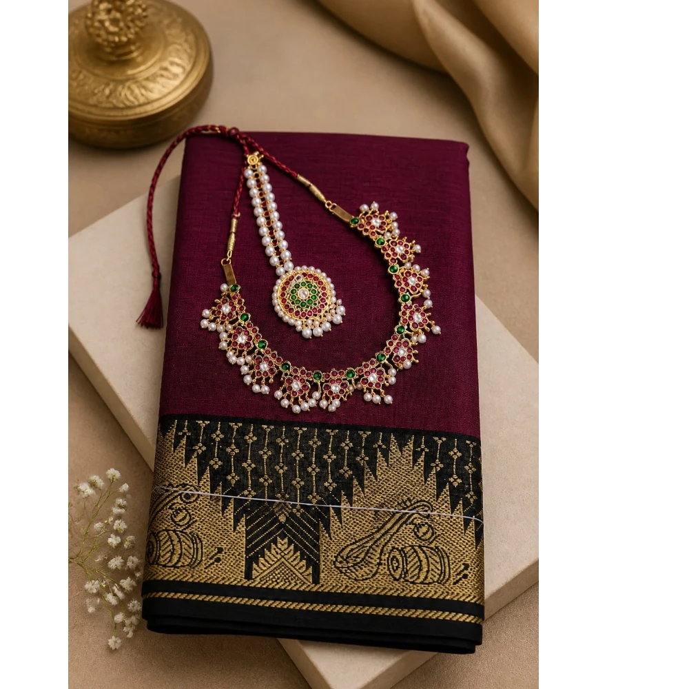 Combo Practice saree, Necklace and mang tika