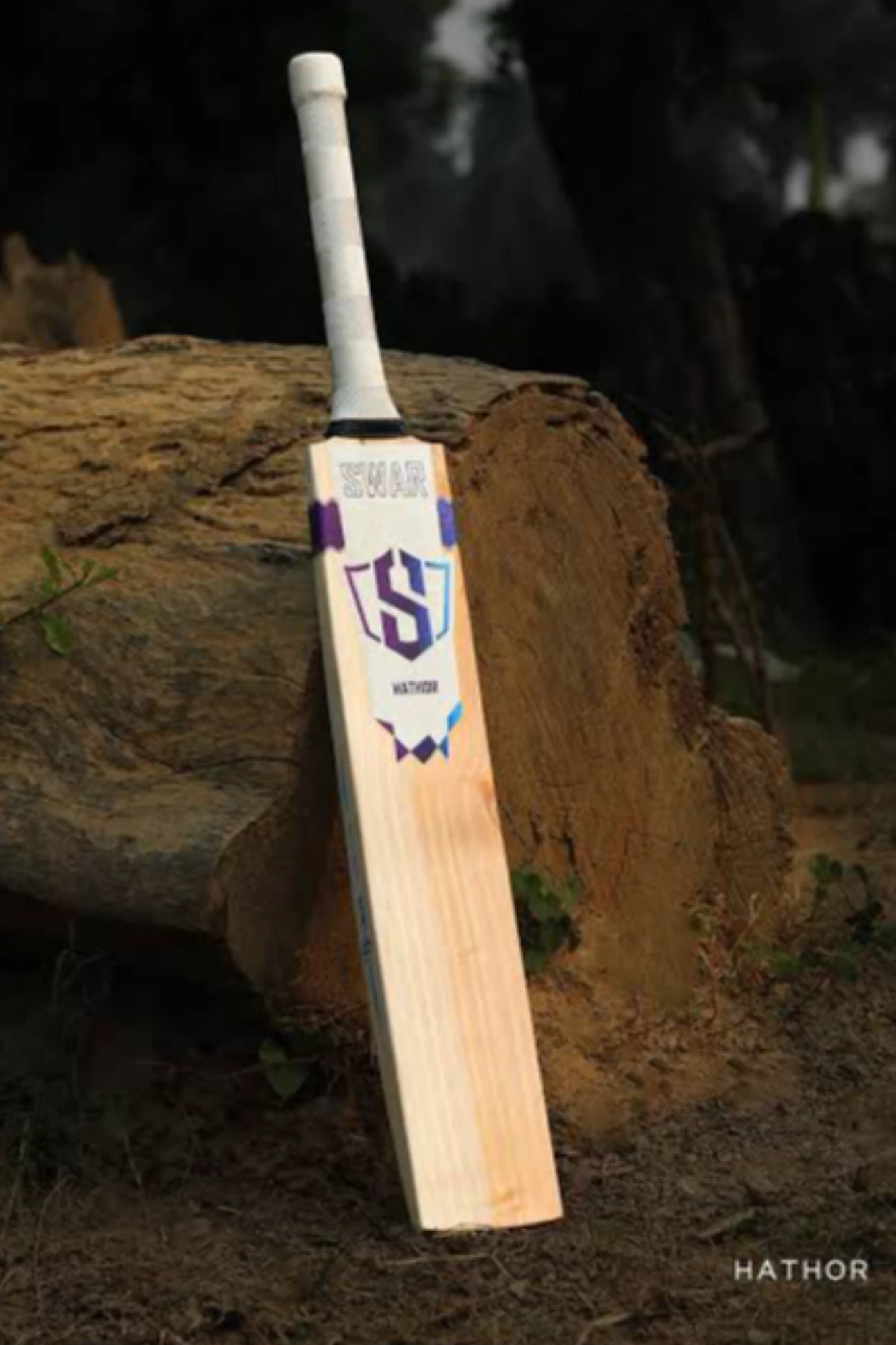 SWAR HATHOR English Willow Bat