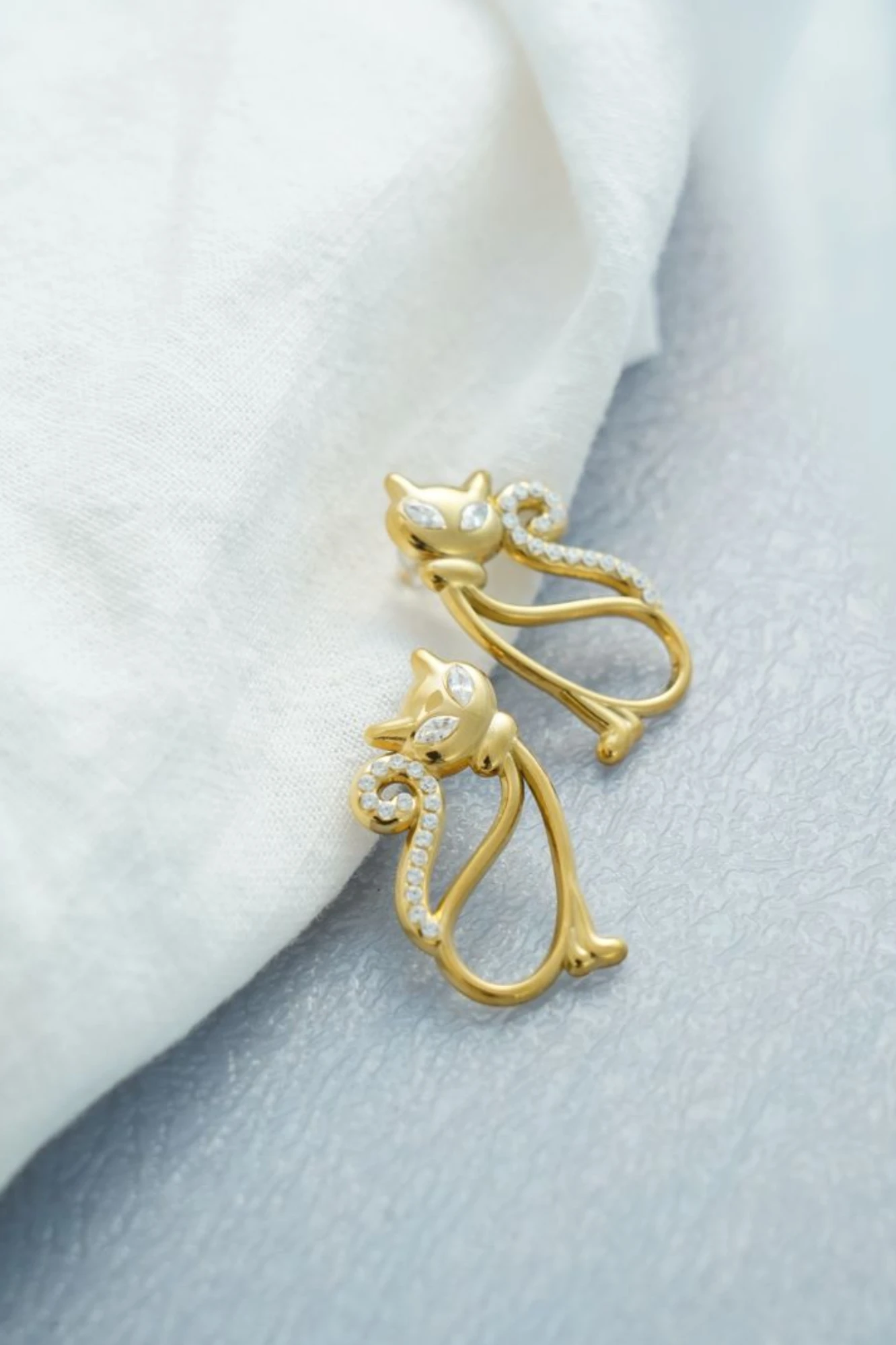 Majestic Gold Earrings