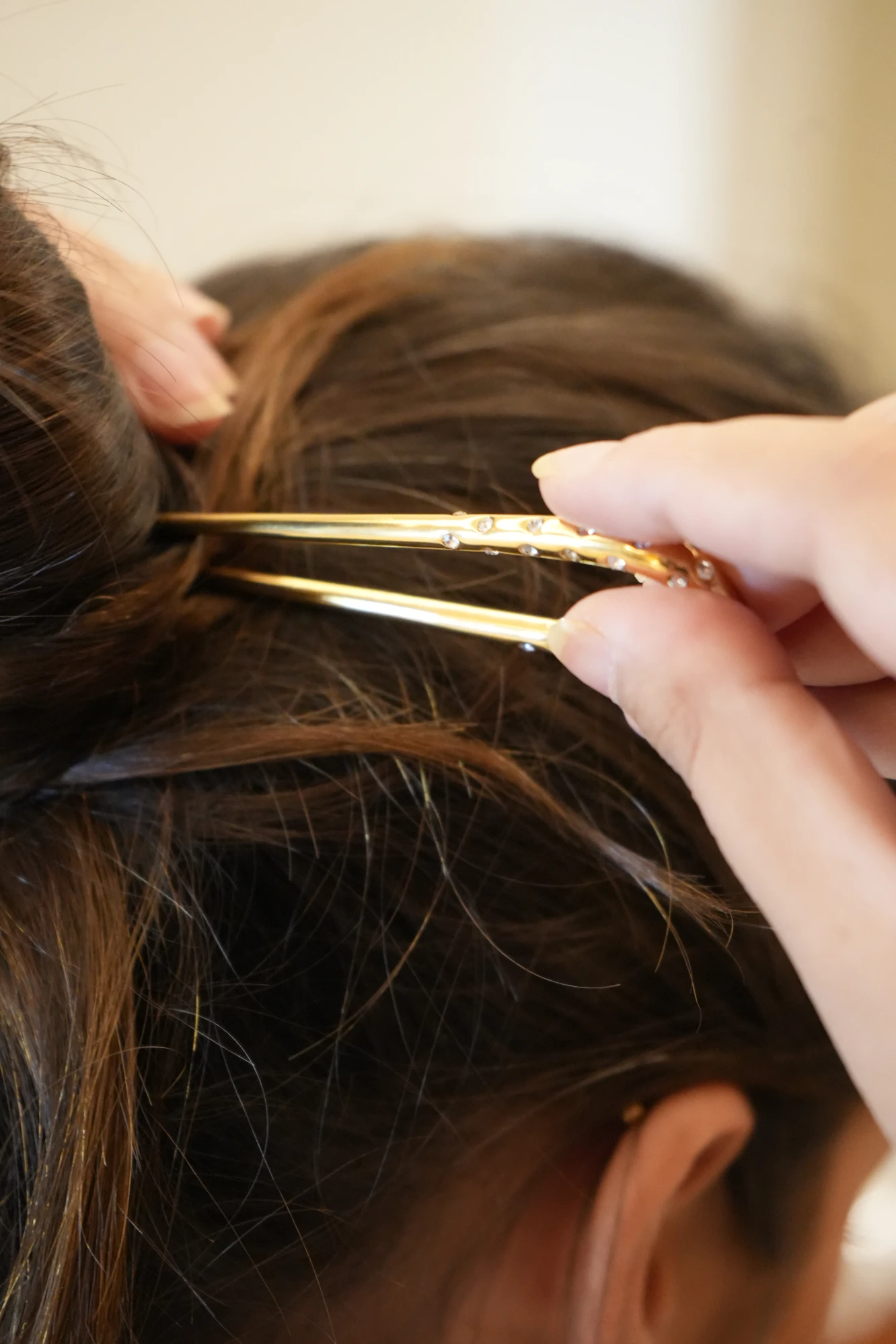 Mystic Pearl Hair Clip