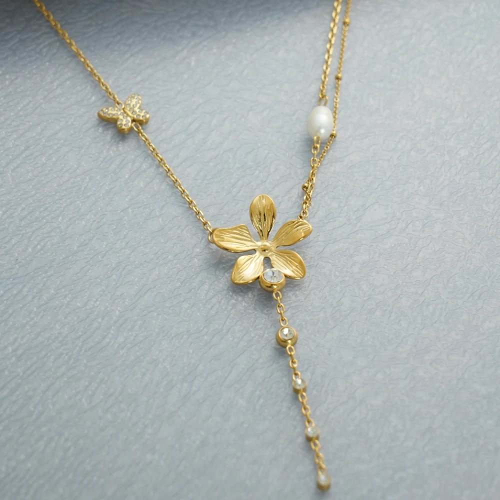 Regal Accent Necklace