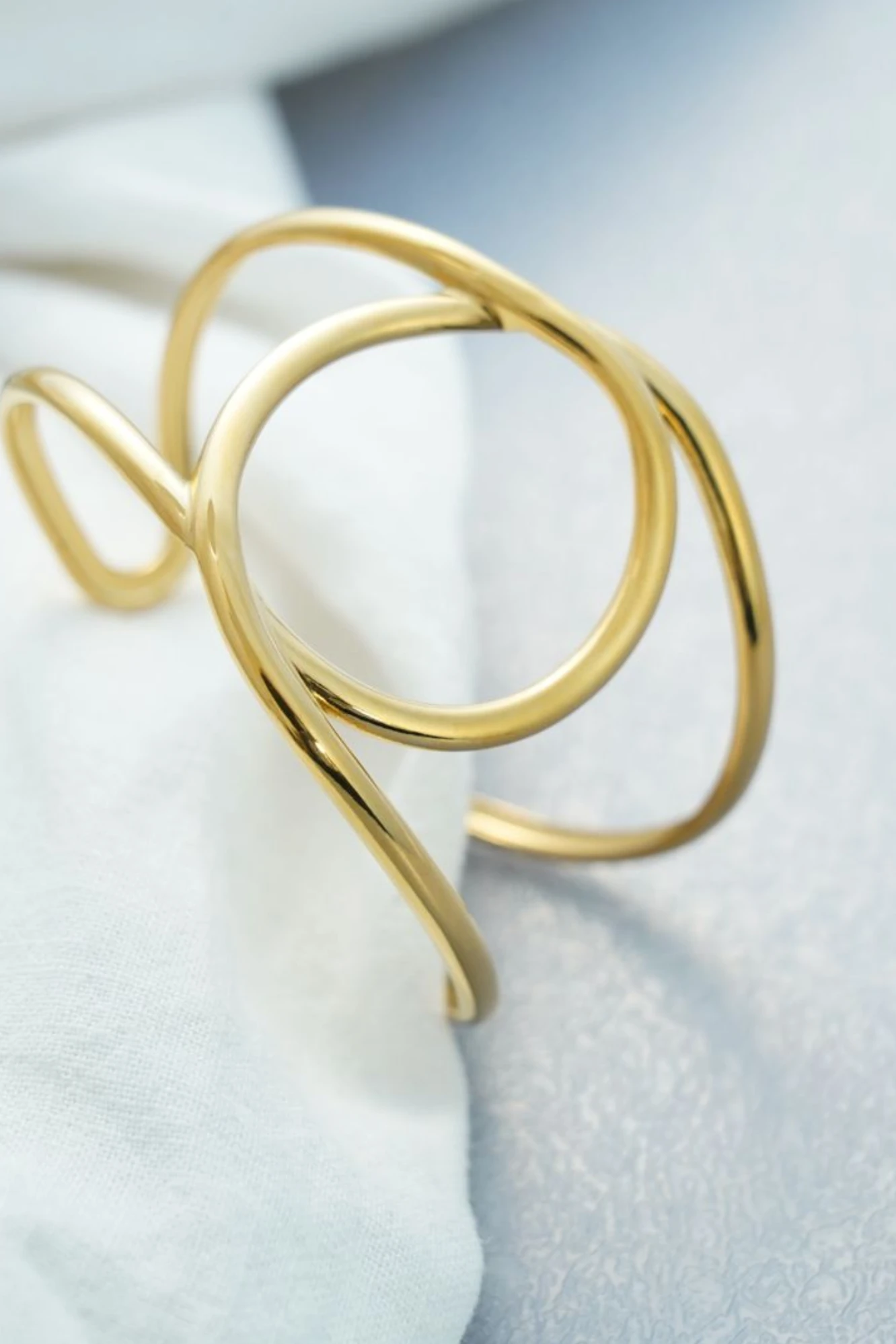 Urban Chic Spiral Bracelet