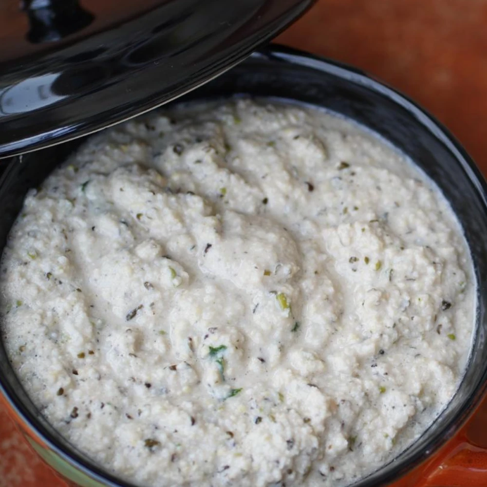 Sat morn - Protein combo - Whey water idli batter + vada batter + coconut chutney
