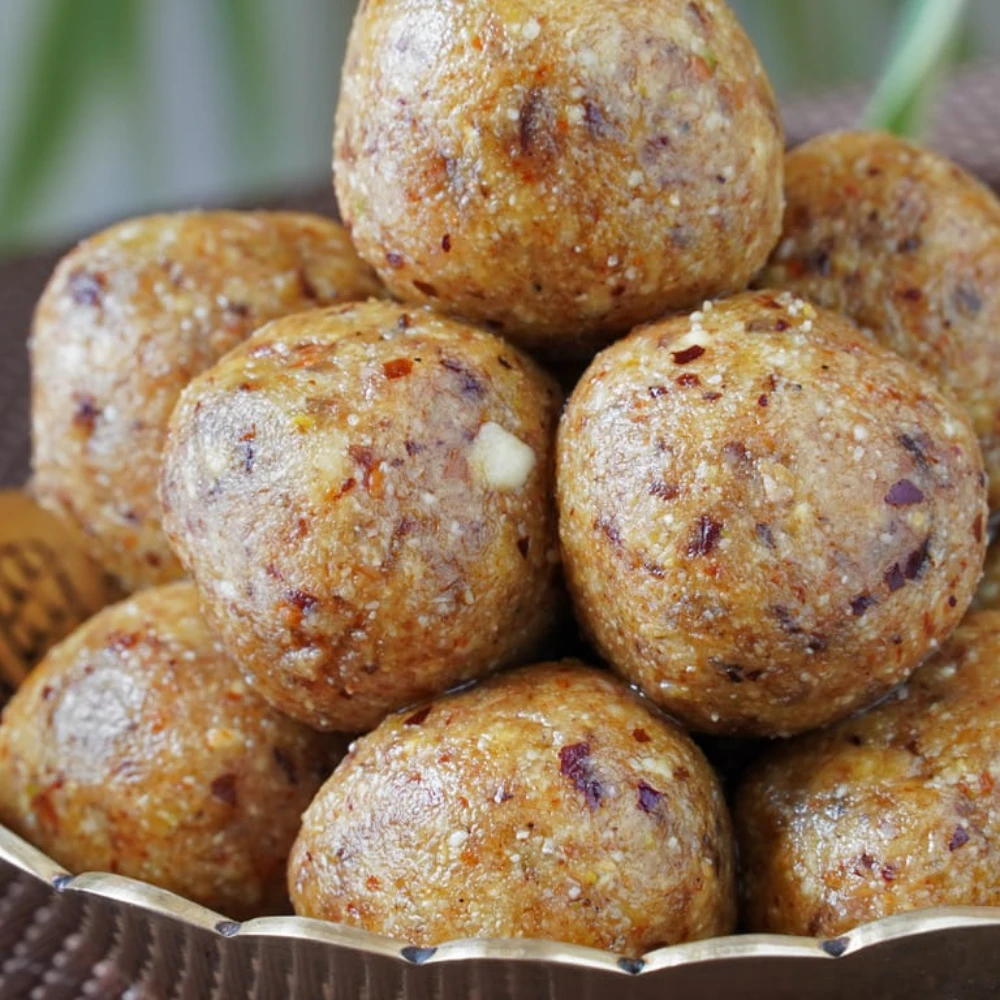 fri morn - Royal treat - Date and nut ladoo and mysorepak