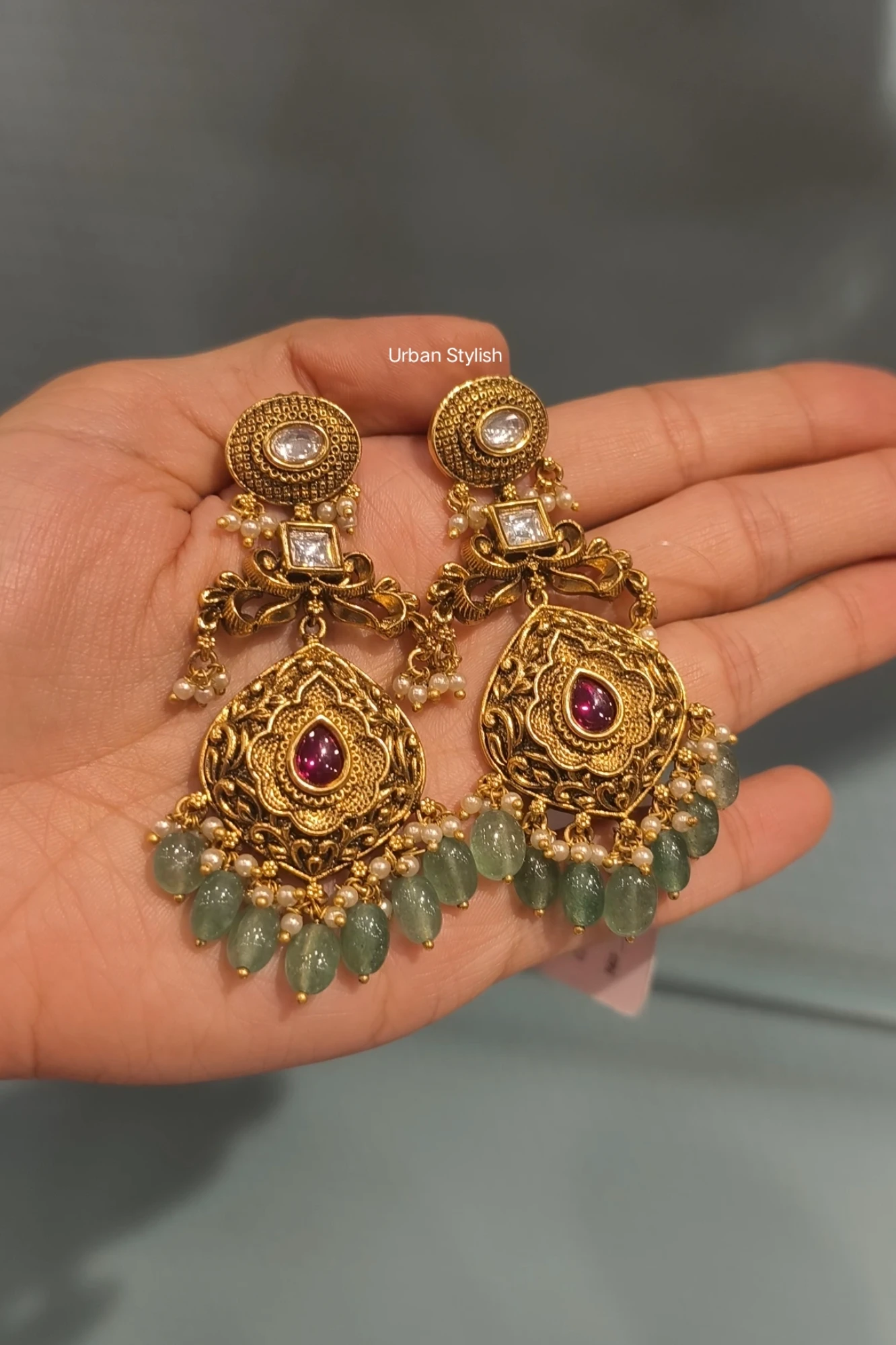 NOOR ANTIQUE GOLD PLATED EARRINGS
