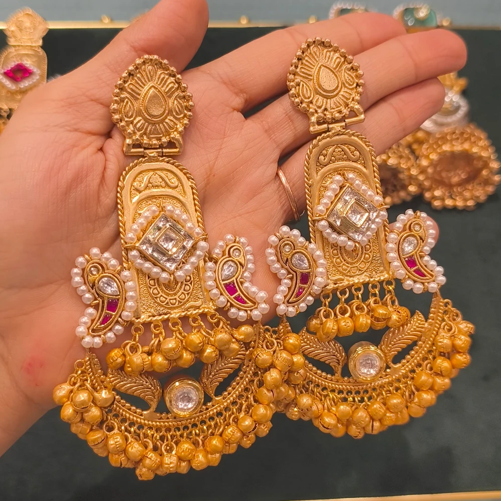 AMEERA PACHI KUNDAN GOLDEN REPLICA EARRINGS