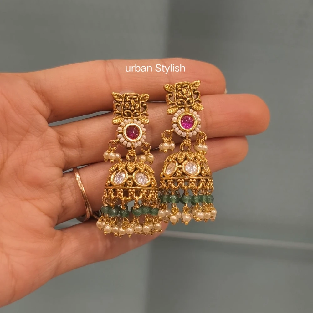 MEHRAAZ ANTIQUE GOLD PLATED NECKLACE WITH EARRINGS