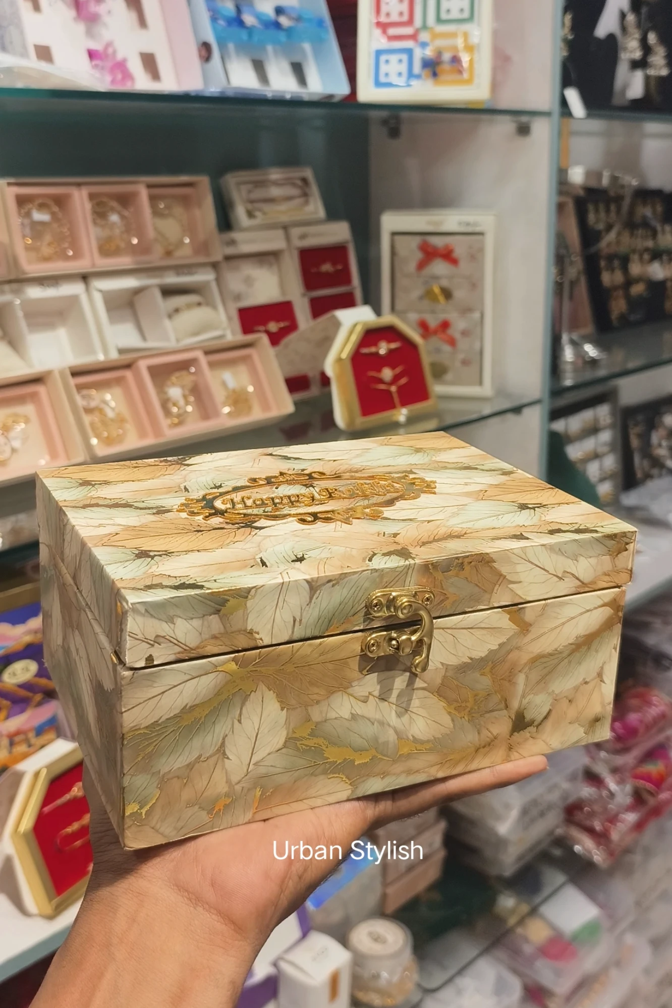 HEROIC LEGACY BOX
