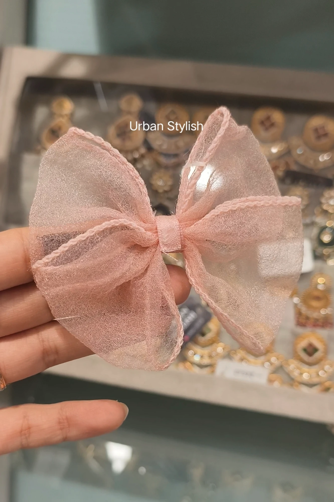 ZUNAIRA HAIR BOW