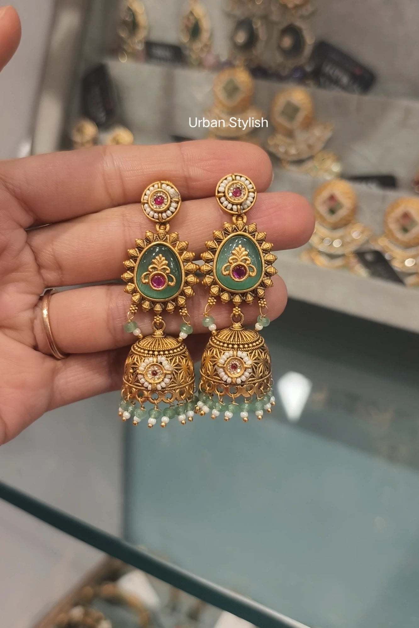 RUBAB ANTIQUE GOLD LOOK JHUMKI