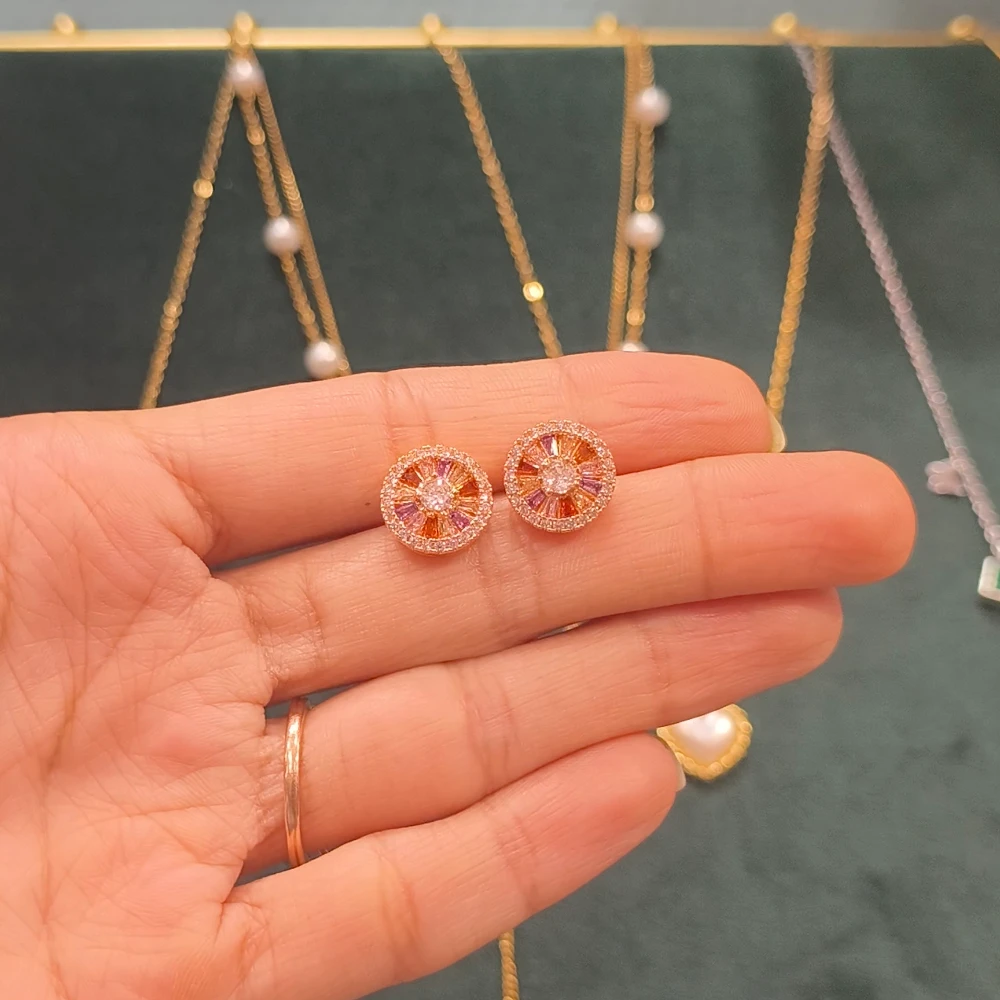 REHMAT MINI AD STUDS