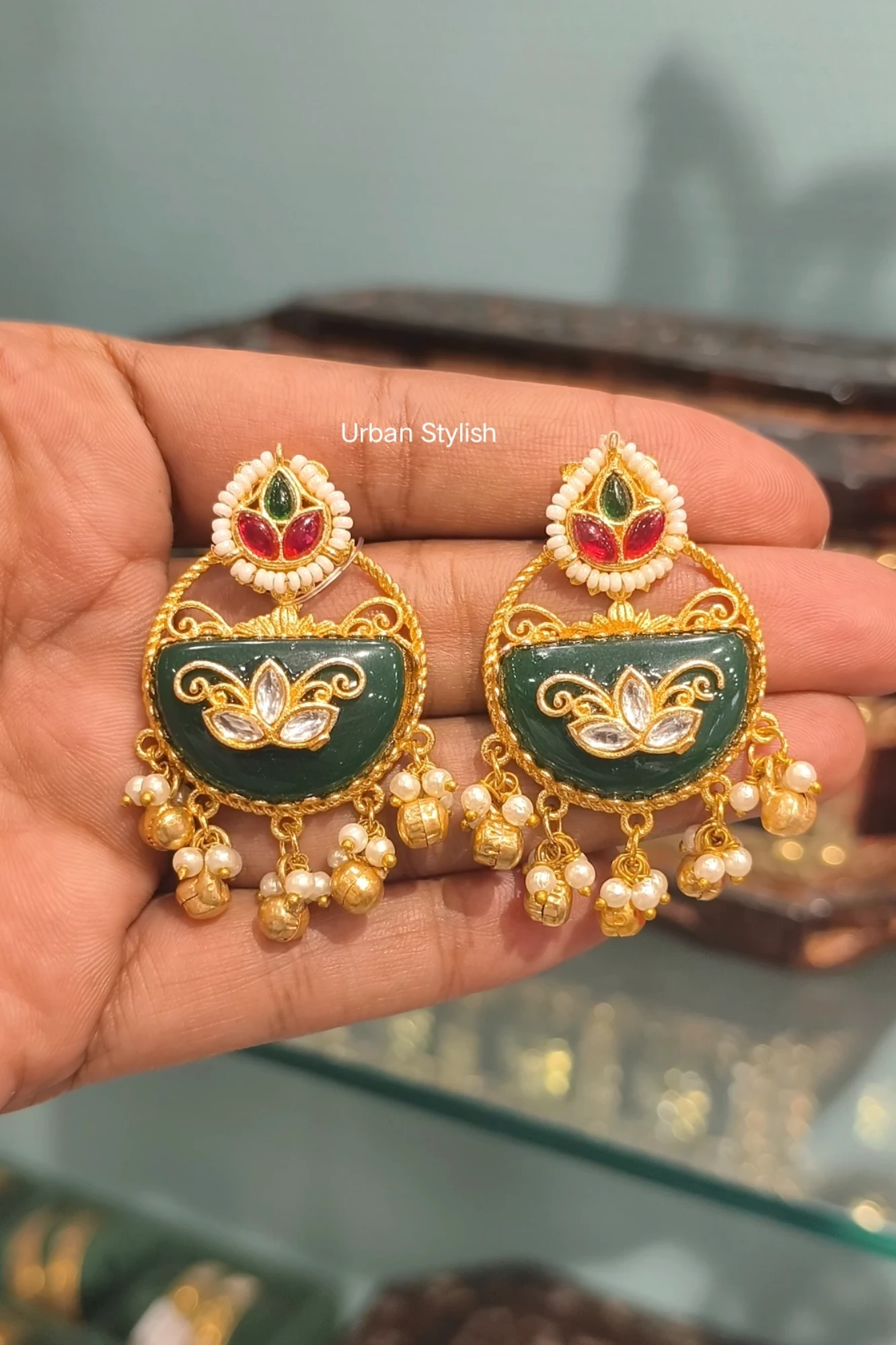 NAZIA KASHMIRI EARRINGS DARK GREEN
