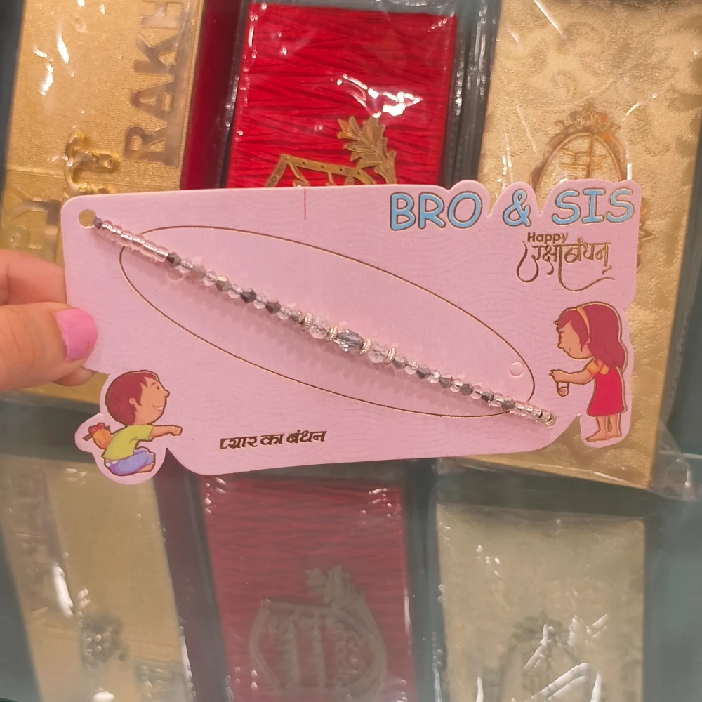GREY RAKHI