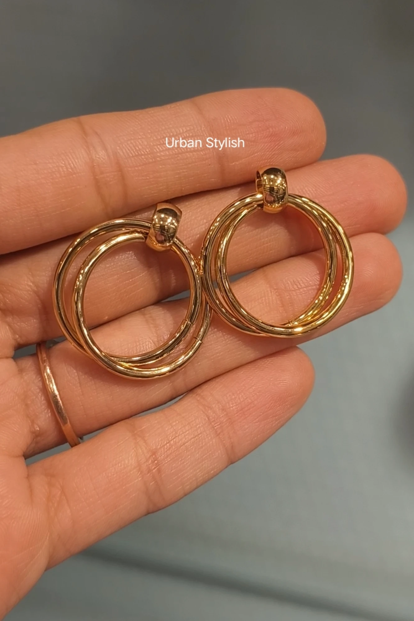 AZOOR STAINLESS STEEL EARRINGS