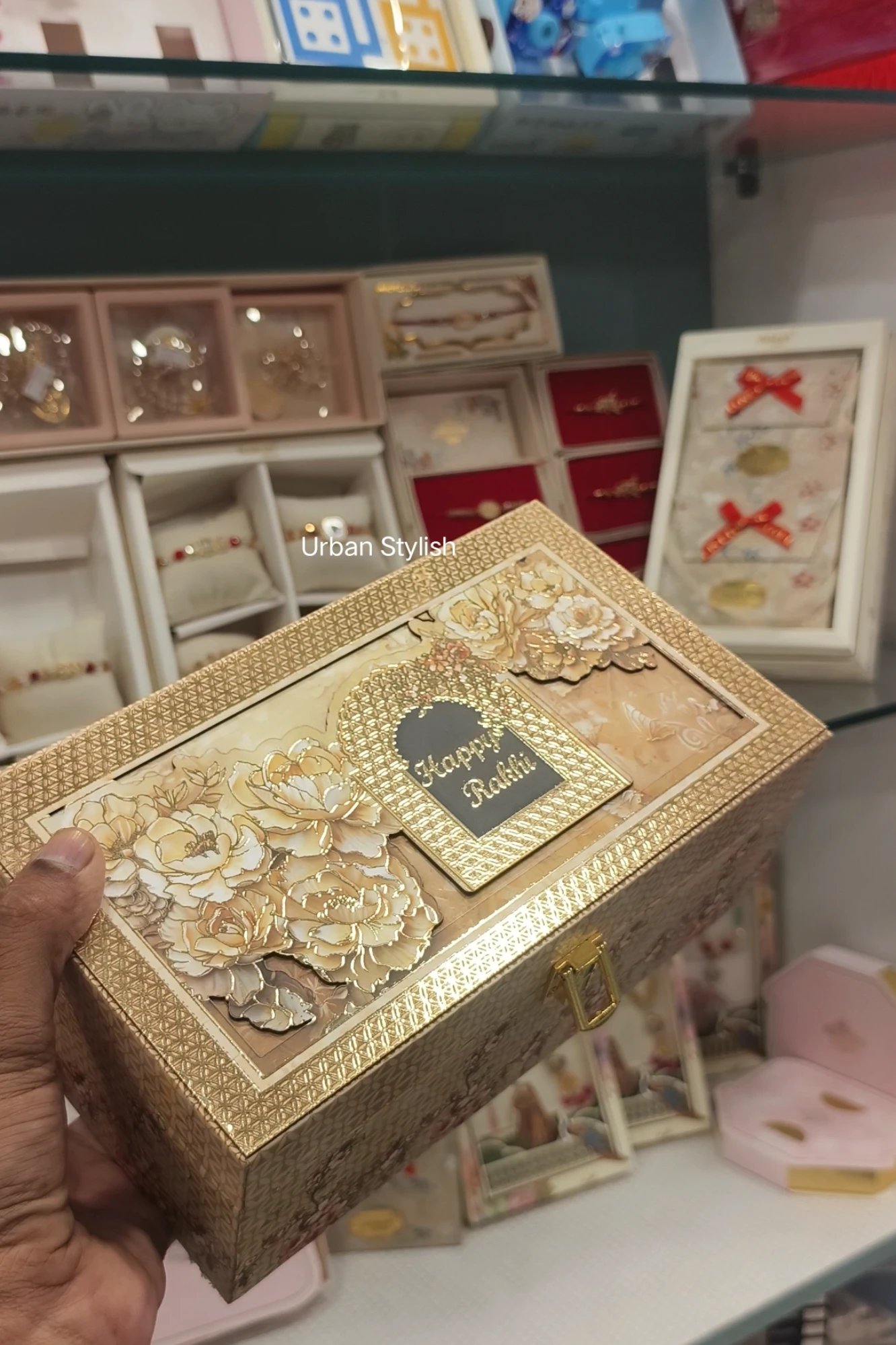 RAKHI BUNDLE HAMPER (C1)