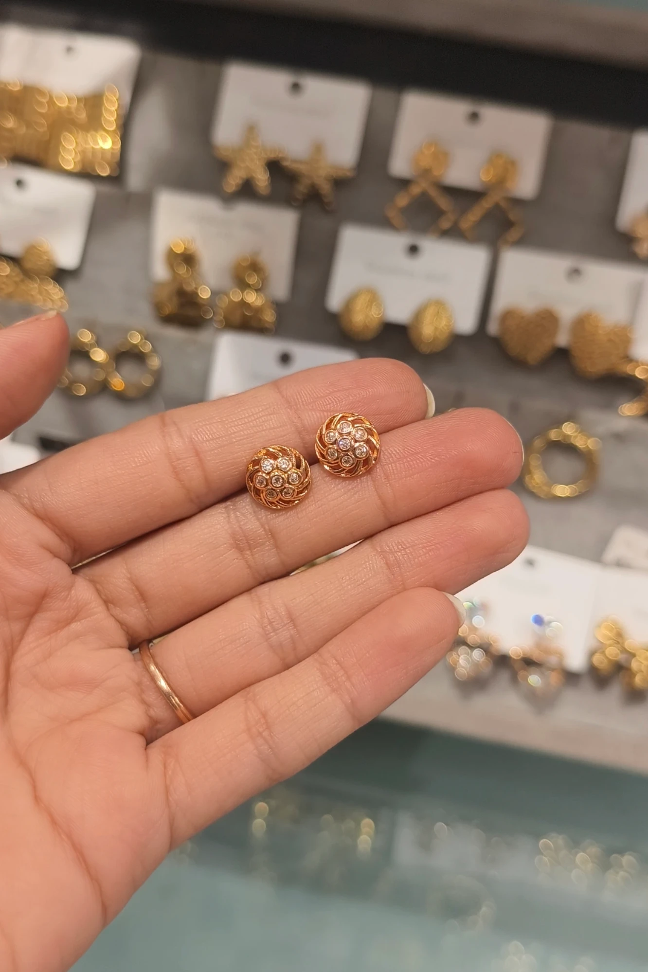 ZOYA TEARDROPS FANCY EARRINGS