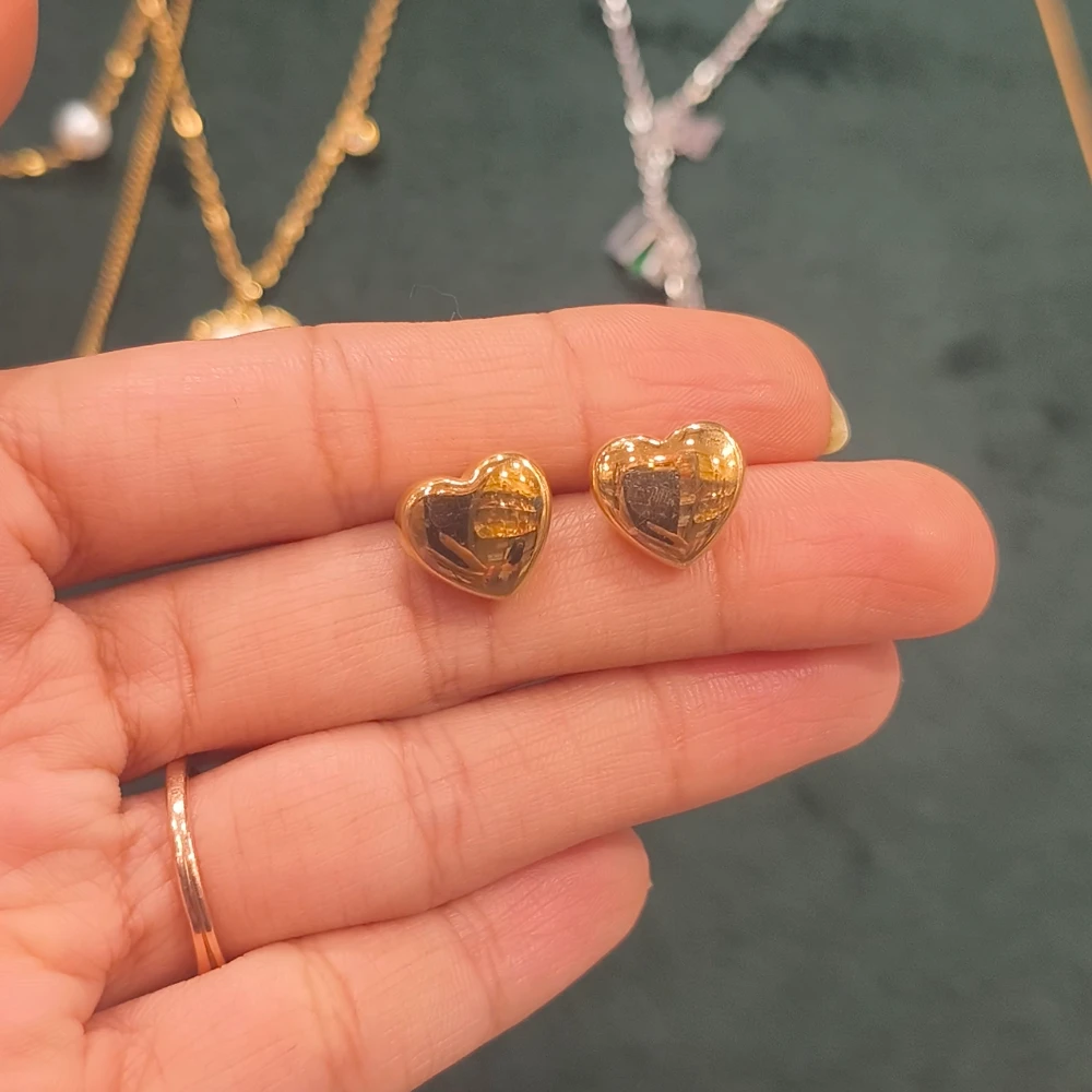 MINI HEART EARRINGS