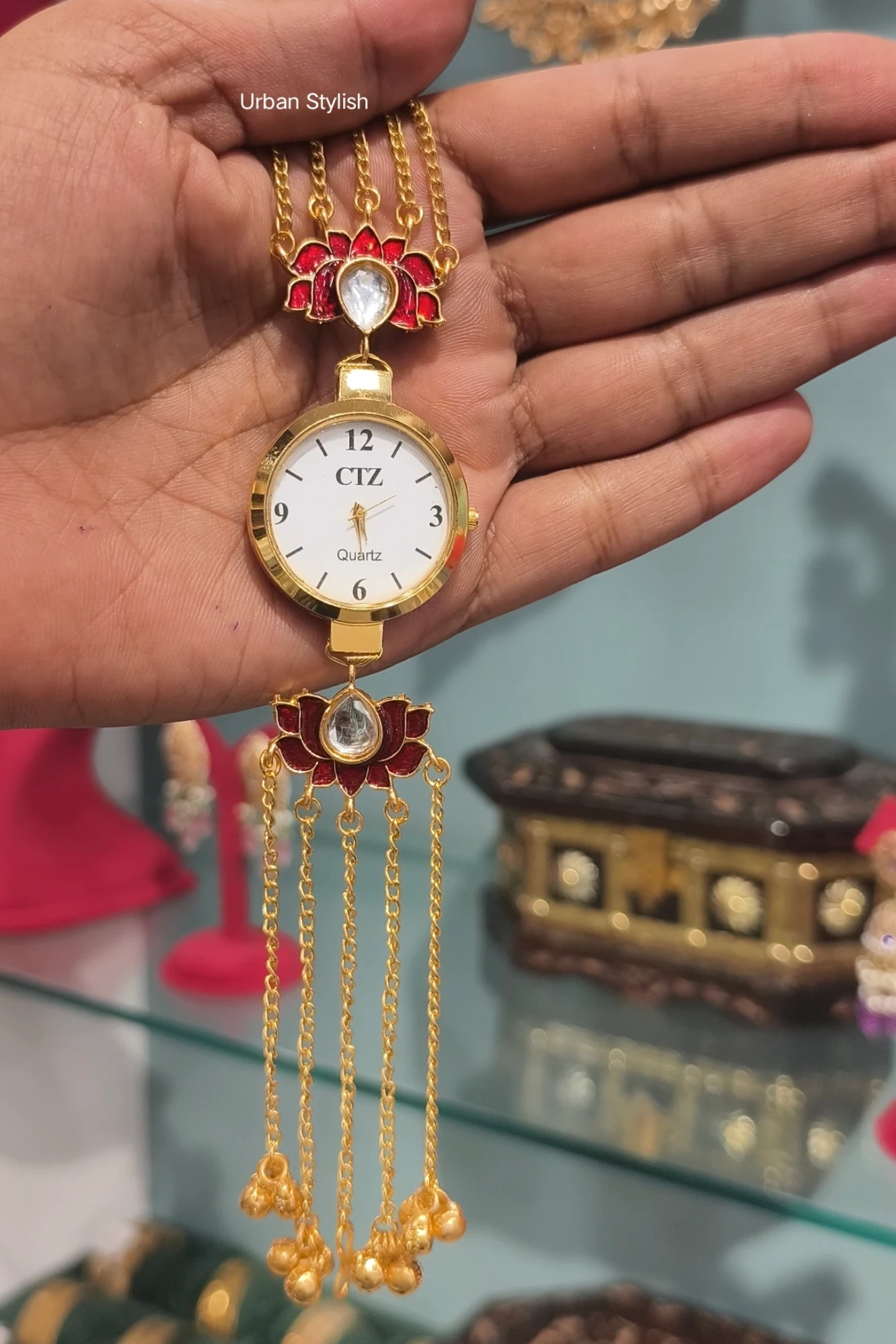 MARIYAN KASHMIRI WATCH