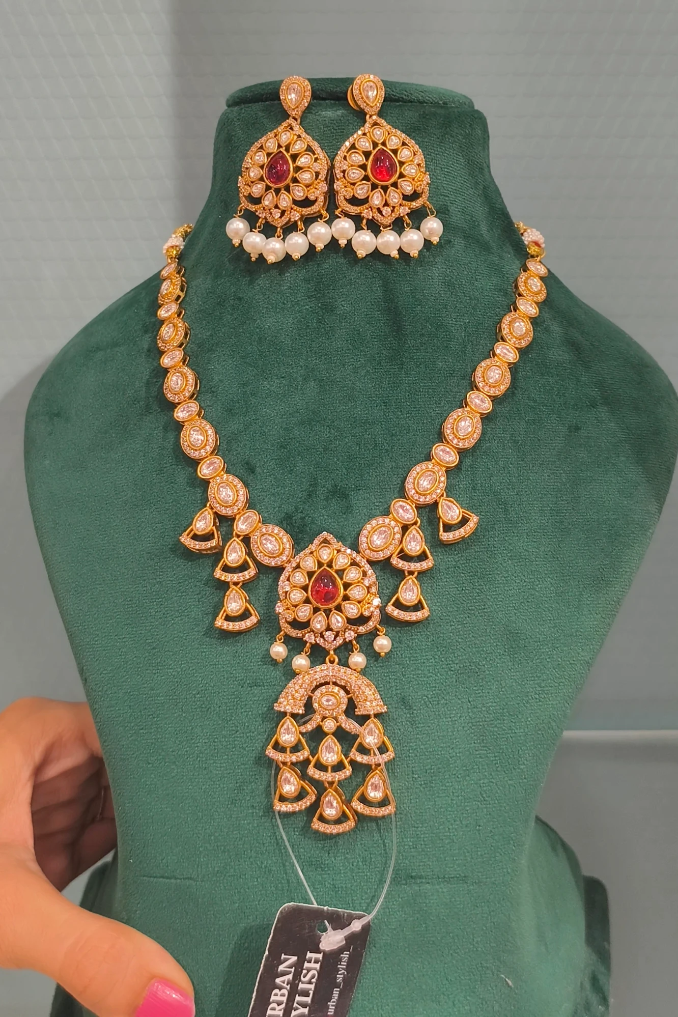 ZYNAH MOISSANITE RED NECKLACE AND EARRINGS