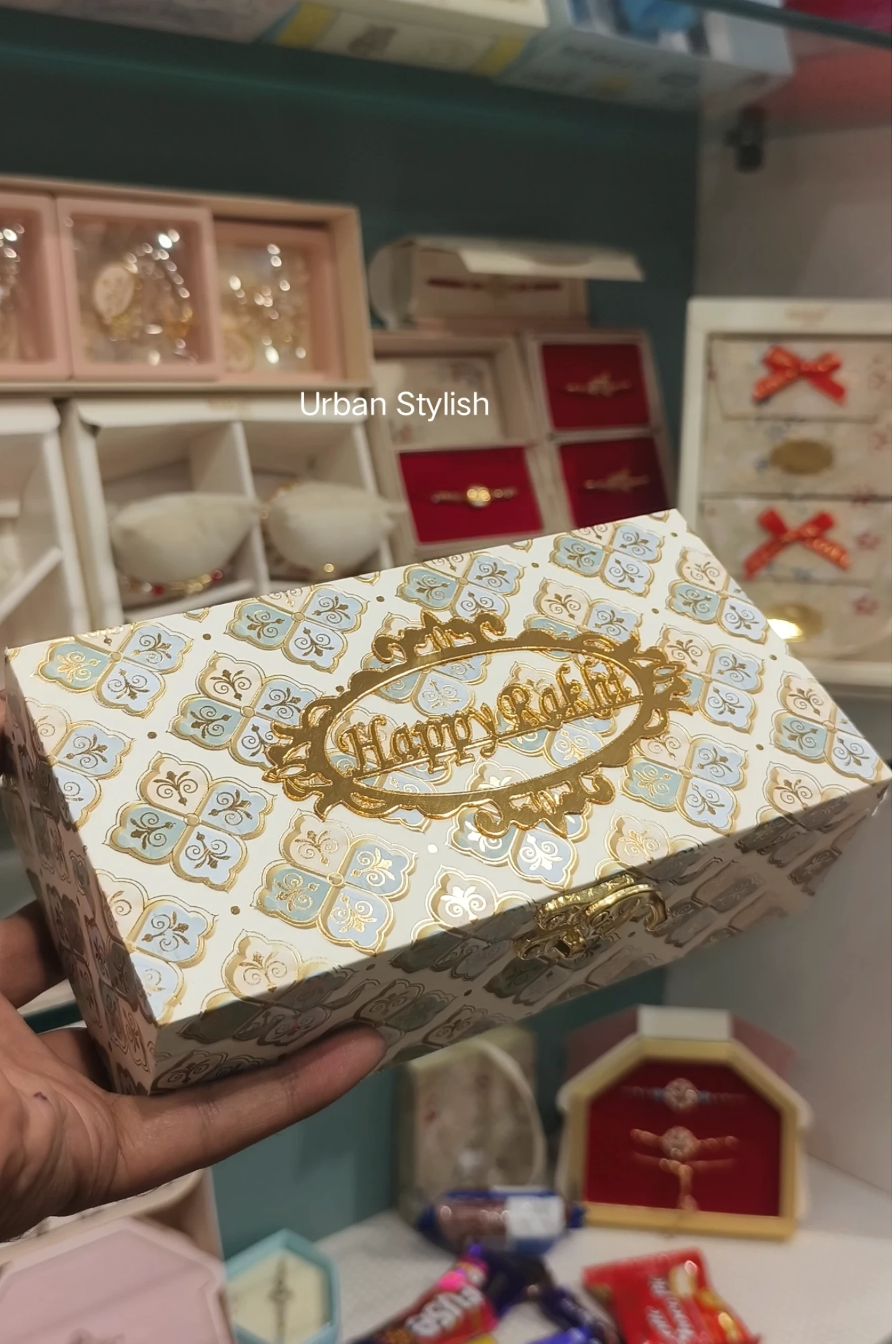 SISTER'S LOVE RAKHI HAMPER (A1)