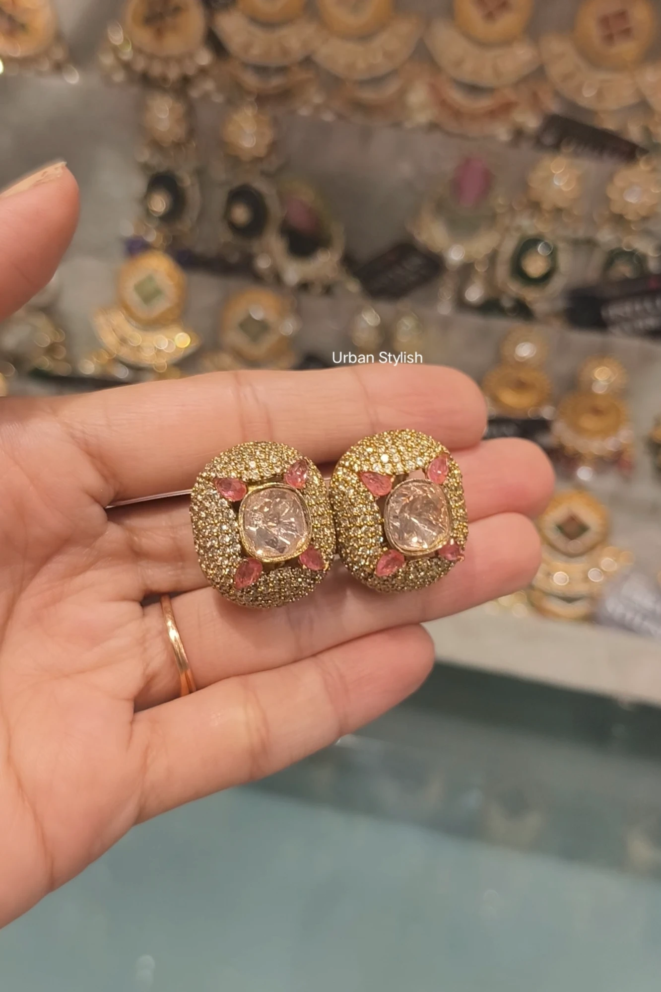 NASAR MOSSIONITE STUDS